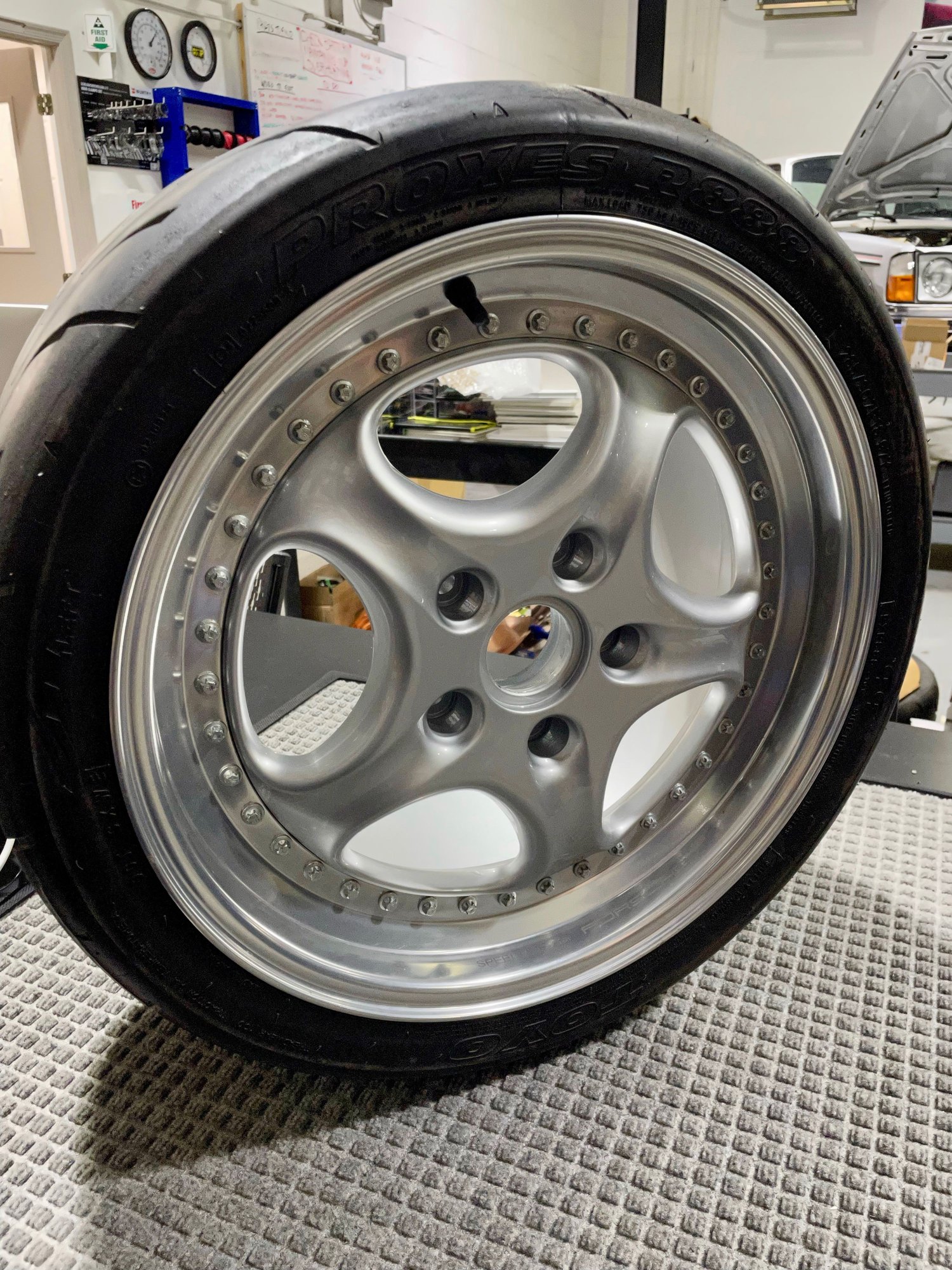 Wheels and Tires/Axles - Porsche 993 Supercup 18" Wheels by Speedline (Two Sets) - Used - 0  All Models - Keswick, VA 22947, United States