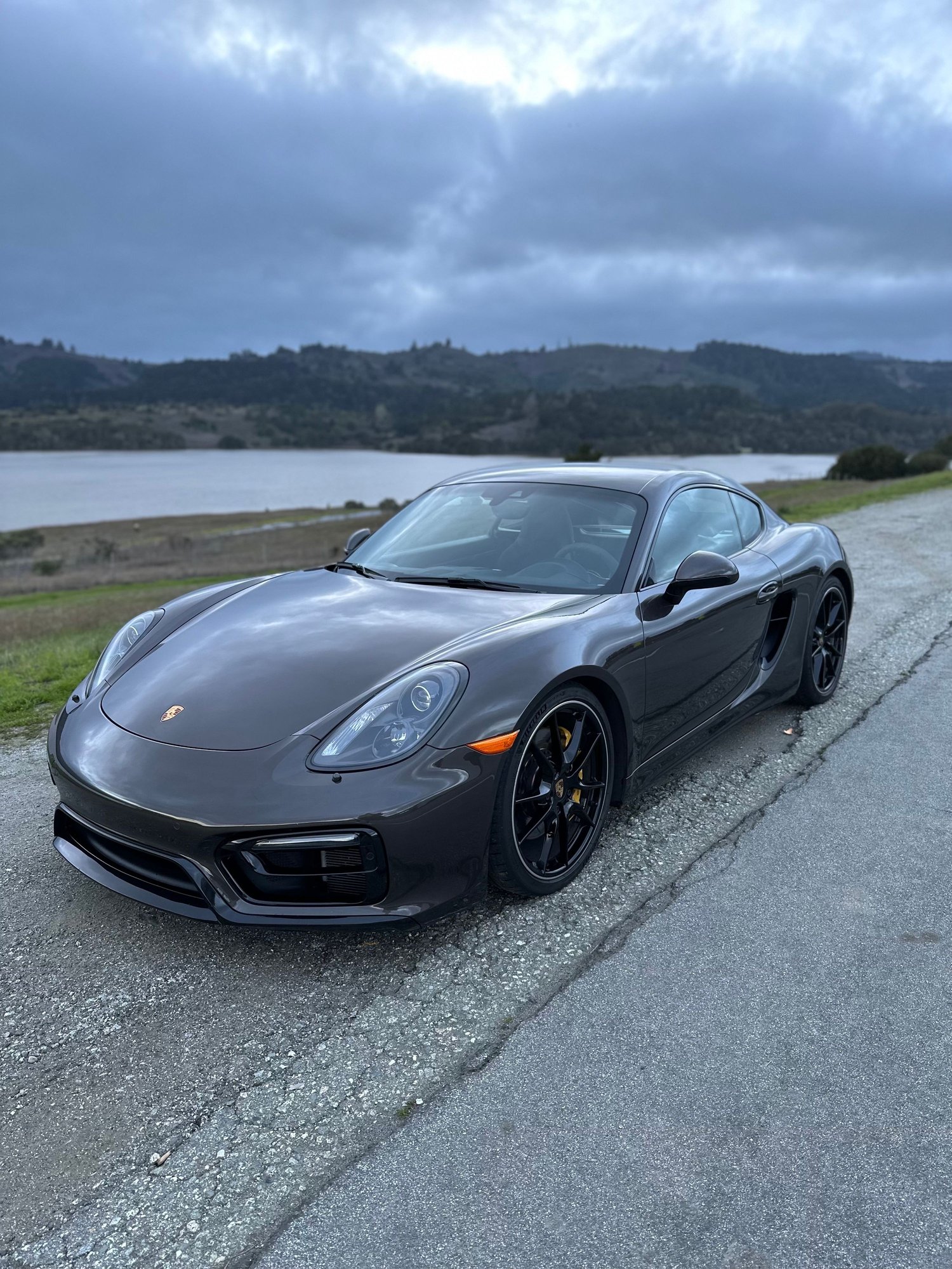 2015 Porsche Cayman - 2015 PORSCHE CAYMAN GTS - Used - VIN WP0AB2A8XFK182057 - 38,800 Miles - 6 cyl - 2WD - Automatic - Coupe - Brown - Redwood City, CA 94062, United States