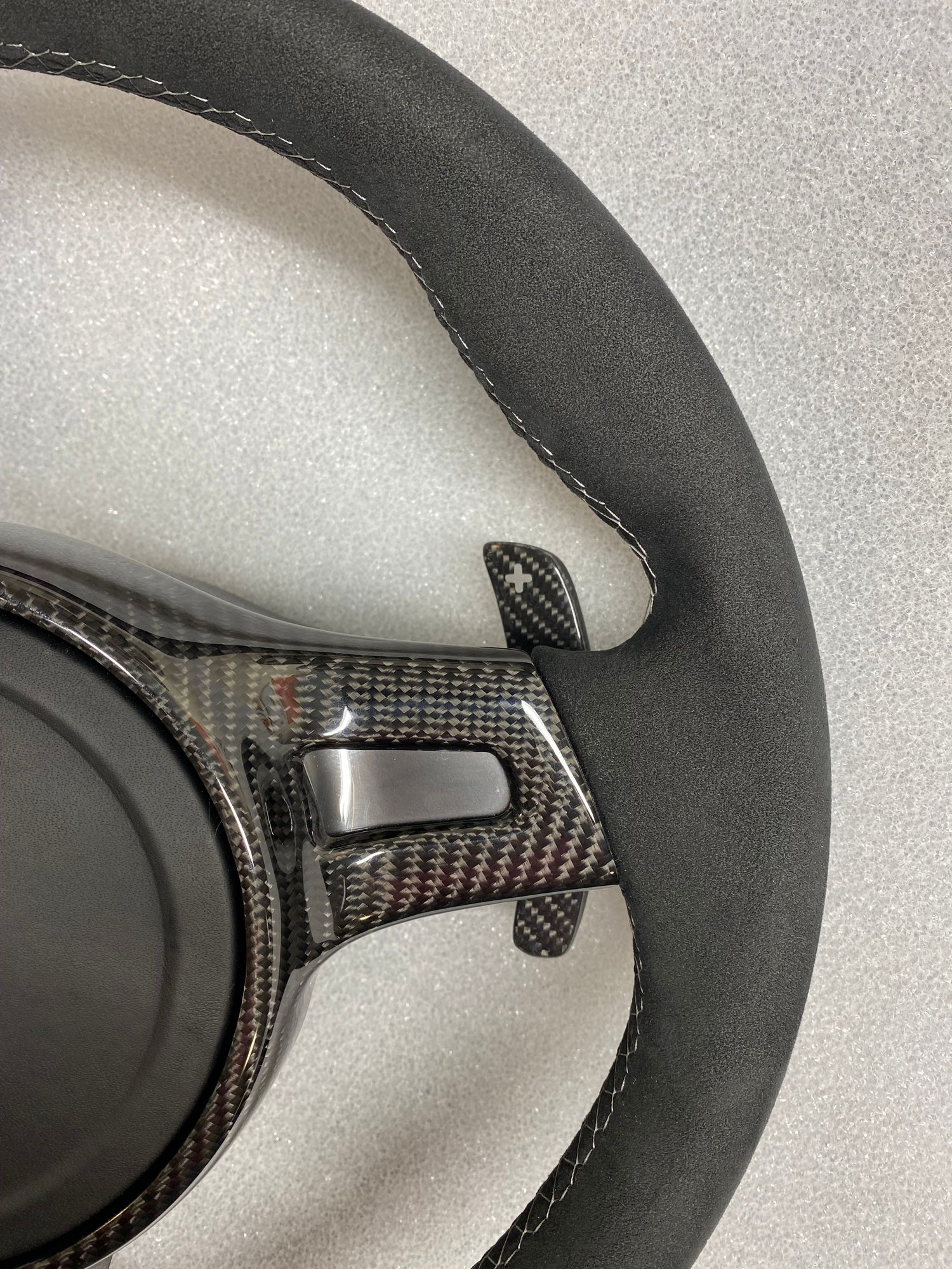 Steering/Suspension - Sport Design Steering wheel - Carbon Fiber - Used - 2009 to 2016 Porsche All Models - Niagara Falls, NY 14304, United States