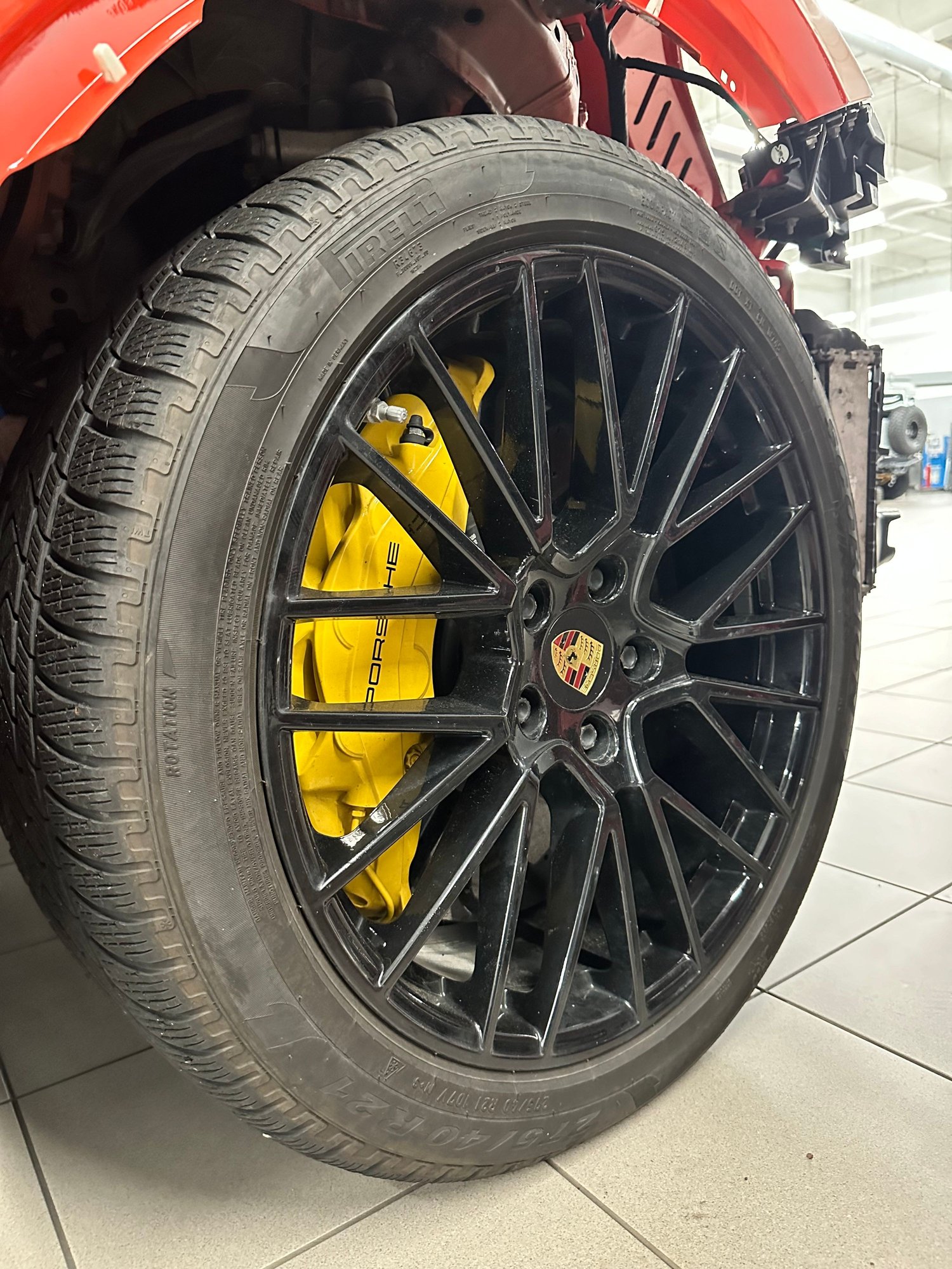 Wheels and Tires/Axles - 21" RS Spyder Wheels in High Gloss Black Wrapped in Pirelli Scorpion winter tires - Used - 2020 to 2025 Porsche Cayenne - Brooklyn, NY 11234, United States