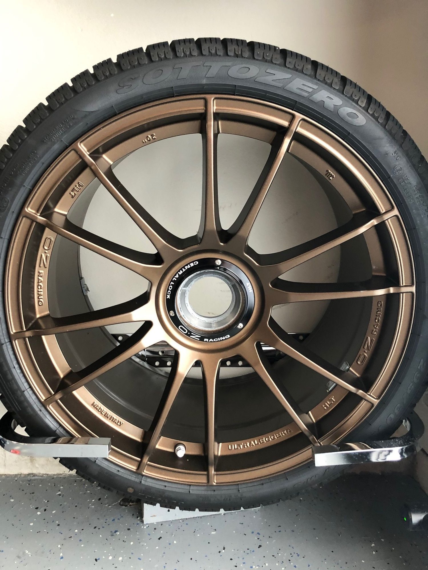 Wheels and Tires/Axles - OZ Racing Centerlock wheel and winter tires set for Turbo, TurboS, GT3 - Used - 2017 to 2019 Porsche 911 - Seattle, WA 98116, United States