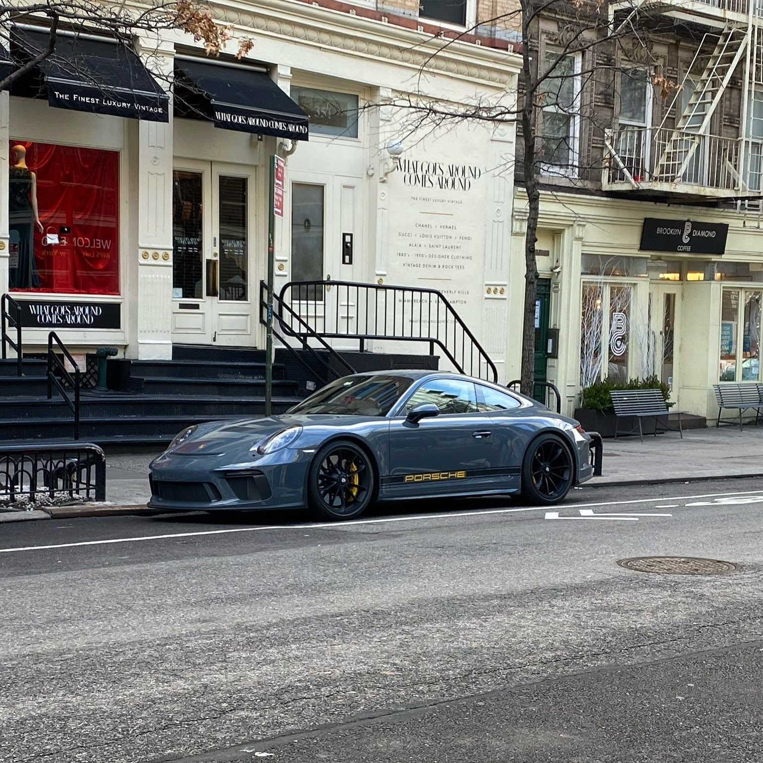 2018 Porsche GT3 - CPO 2018 GT3 touring. Graphite blue, PCCB, LWB, FAL, under MSRP - Used - VIN WP0AC2A98JS175297 - 12,200 Miles - 6 cyl - 2WD - Manual - Coupe - Blue - Springfield, MA 01030, United States