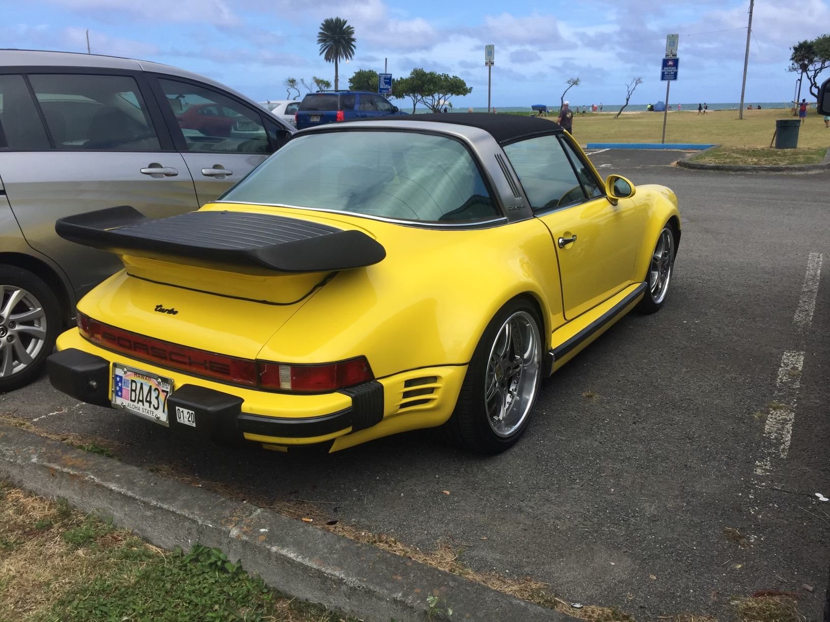 1976 Porsche 911 - 1976 911 Targa - Used - VIN 9116210392 - 81,000 Miles - 6 cyl - 2WD - Manual - Coupe - Yellow - Honolulu, HI 96813, United States