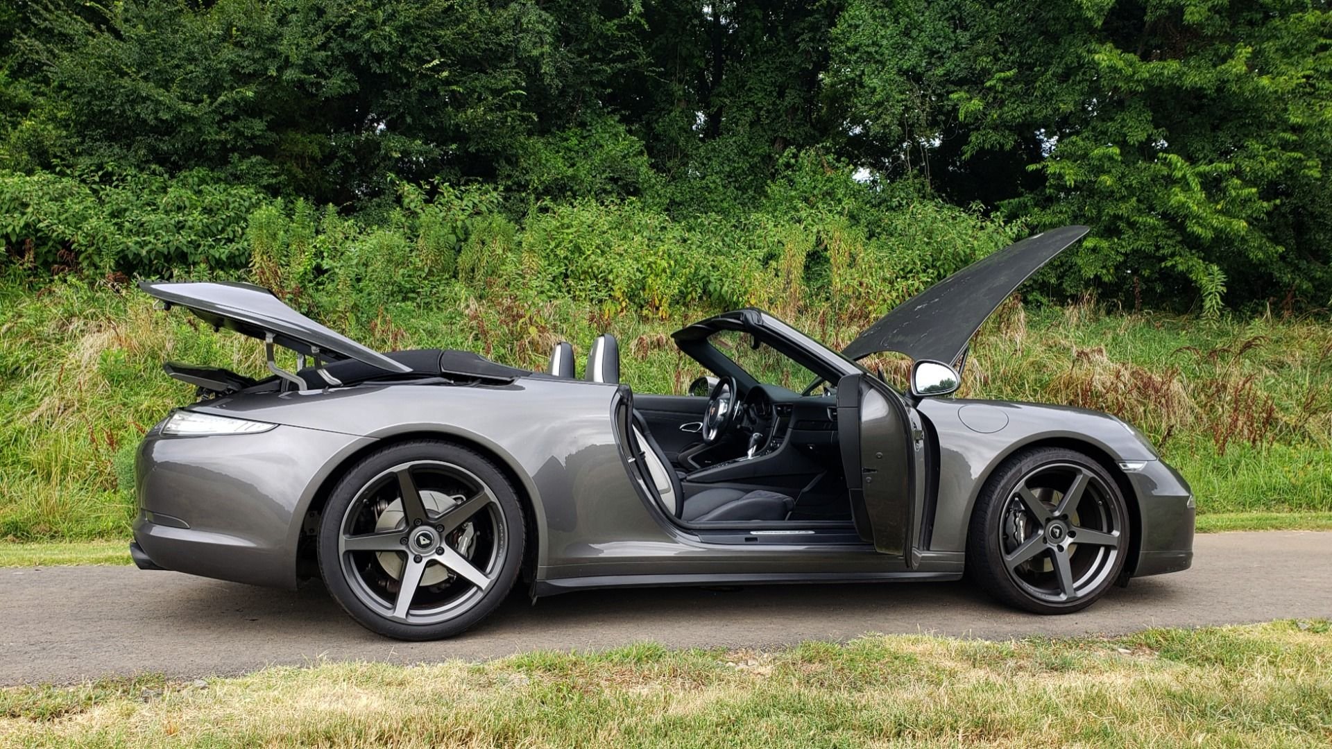 2015 Porsche 911 - 2015 Agate Grey GTS CAB - Used - VIN WP0CB2A96FS154340 - 31,650 Miles - 6 cyl - 2WD - Automatic - Convertible - Gray - Charlotte, NC 28078, United States