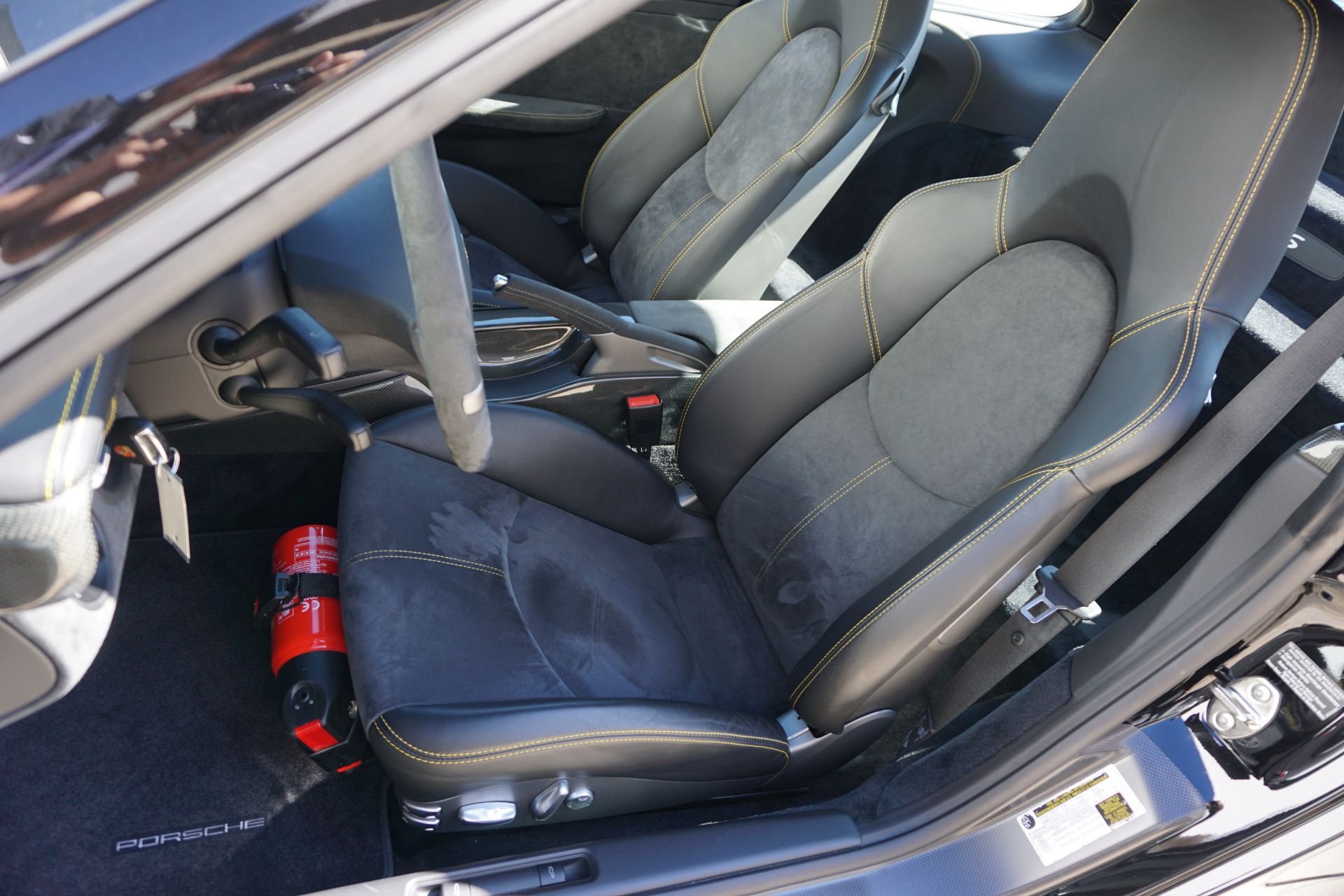 2011 Porsche 911 - 2011 Porsche 911 GT2 RS - #389 of 500 - Used - VIN WP0AE2A90BS778112 - 1,075 Miles - 6 cyl - Manual - Coupe - Black - Addison, TX 75001, United States