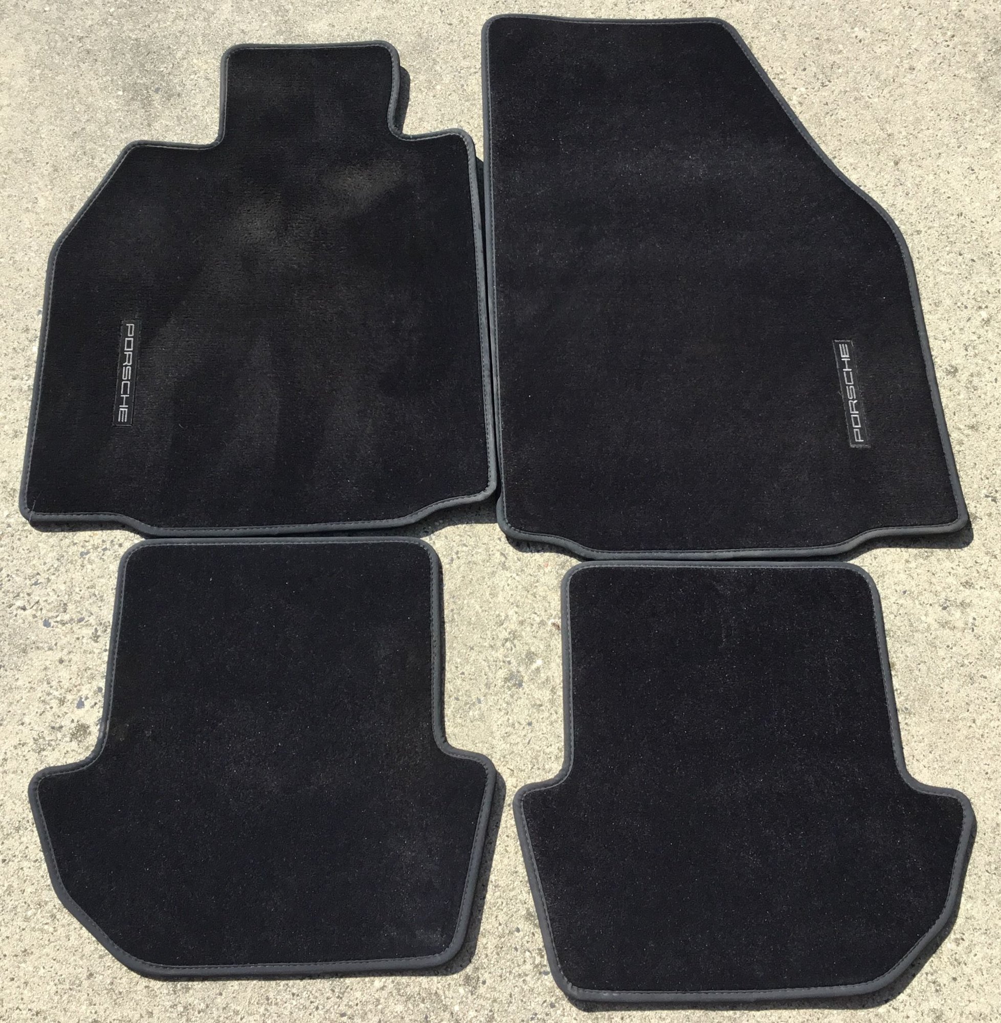 FACTORY 4PC CARPET MAT SET BLACK 997.2 Rennlist Porsche Discussion