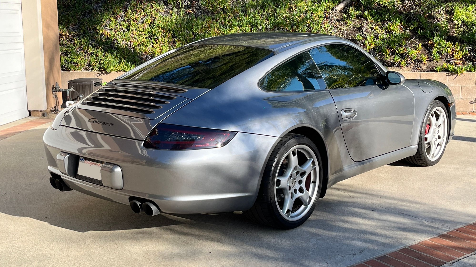 2006 Porsche 911 - 2006 Porsche 911 Carrera C2 (997.1) 6-spd Manual, Great Condition, SoCal Location - Used - VIN WP0AA29926S715888 - 120,000 Miles - 6 cyl - 2WD - Manual - Coupe - Gray - Rolling Hills Estates, CA 90274, United States
