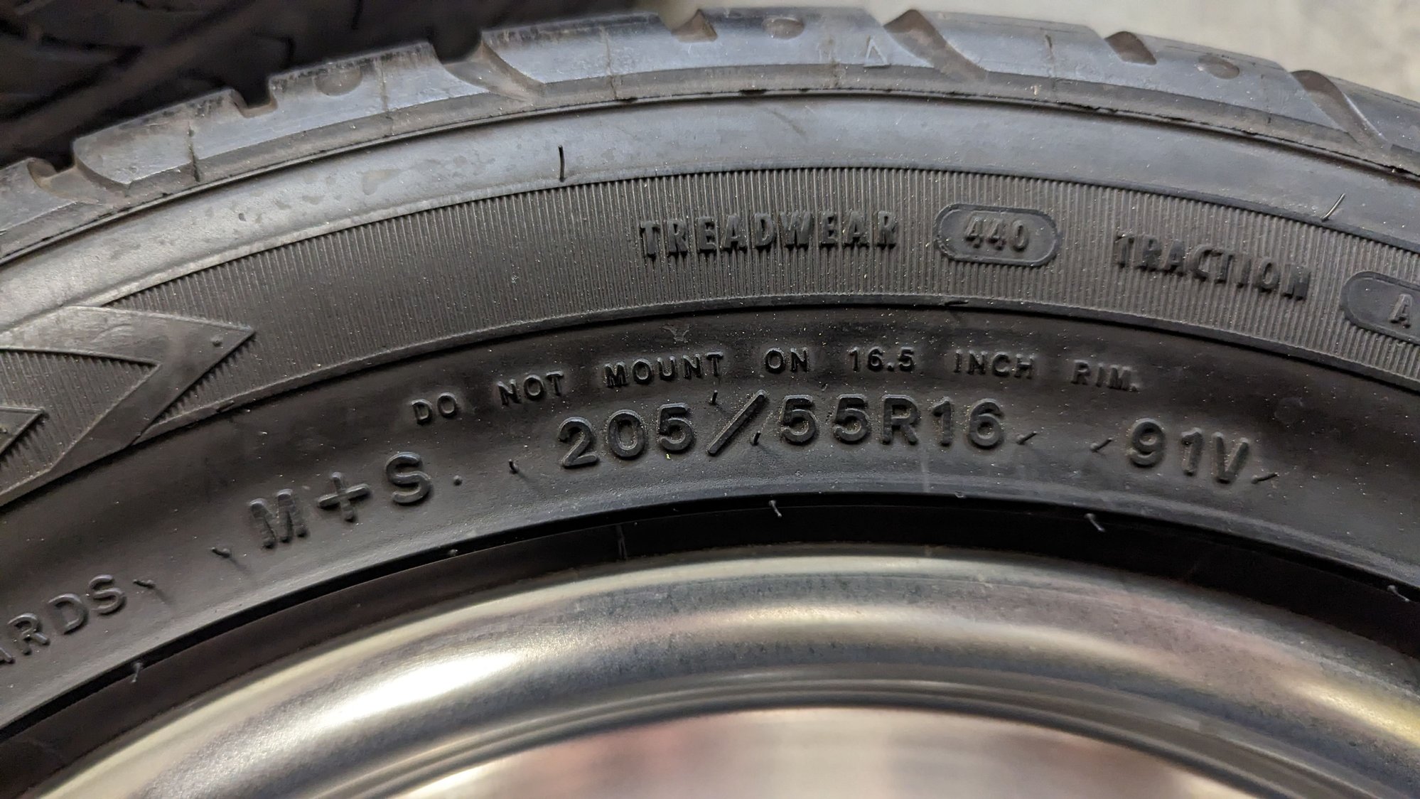 Wheels and Tires/Axles - Fuchs 16" Forged Aluminum Wheels | Black and Silver | Fits '78 - '88 Carrera - Used - 1978 to 1988 Porsche Carrera - Burbank, CA 91506, United States