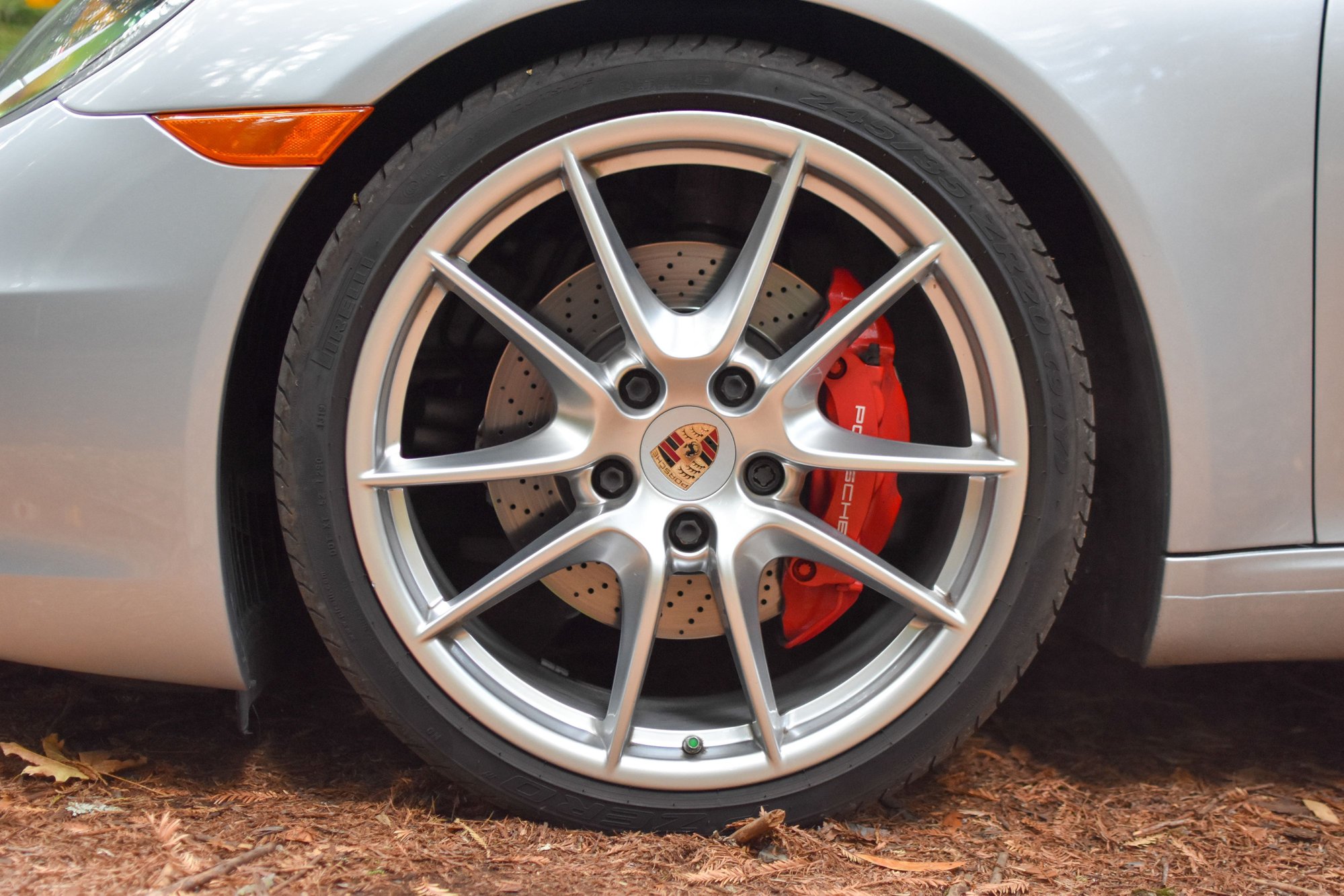 2014 Porsche 911 - 2014 Porsche 911 Carrera S Low Miles, Great Options - Used - VIN WP0AB2A93ES122709 - 24,500 Miles - 6 cyl - 2WD - Automatic - Coupe - Silver - San Francisco, CA 94109, United States