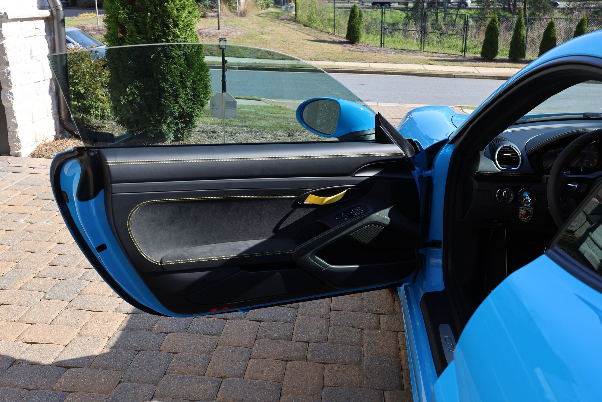 2021 Porsche 718 Cayman - For Sale: PTS Riviera Blue 2021 718 GT4 with PCCB, PDK, Sofa - Used - VIN WP0AC2A8XMS289491 - 6,000 Miles - 6 cyl - 2WD - Automatic - Coupe - Blue - Marietta, GA 30062, United States