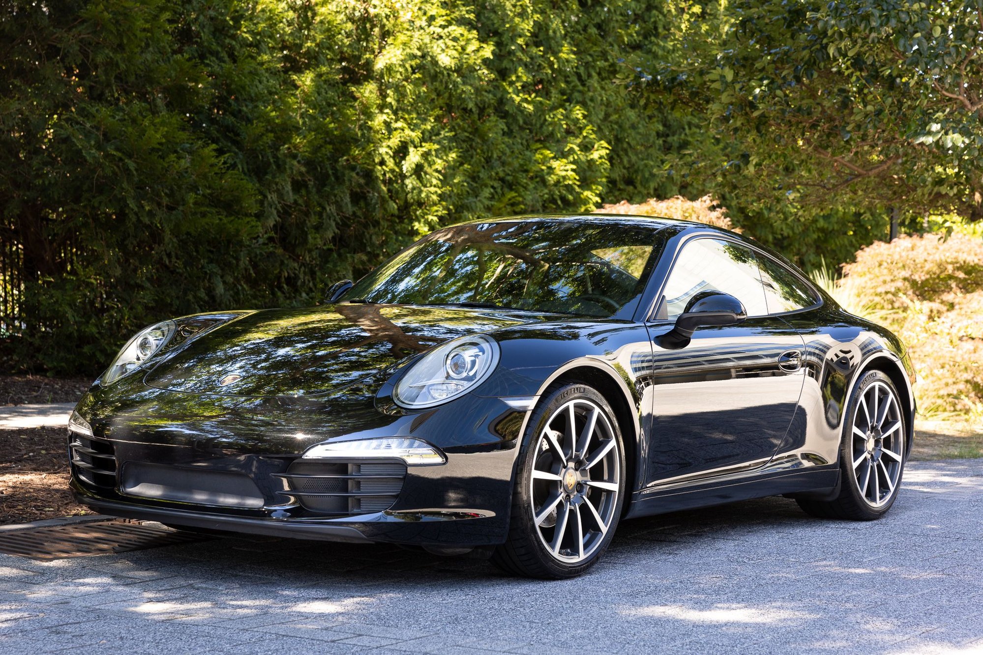 2015 Porsche 911 - 2015 911 Carrera coupe manual, 19k miles - Used - VIN WP0AA2A90FS100106 - 19,000 Miles - 6 cyl - 2WD - Manual - Coupe - Black - Atlanta, GA 30326, United States