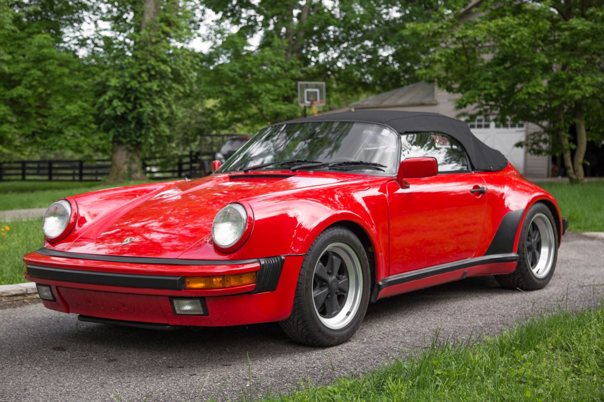 1989 Porsche 911 - 1989 911 SPEEDSTER GUARDS RED/CASHMERE 2 OWNER ALL RECORDS - Used - VIN wp0eb0915ks173628 - 41,000 Miles - 6 cyl - 2WD - Manual - Convertible - Red - Louisville, KY 40223, United States