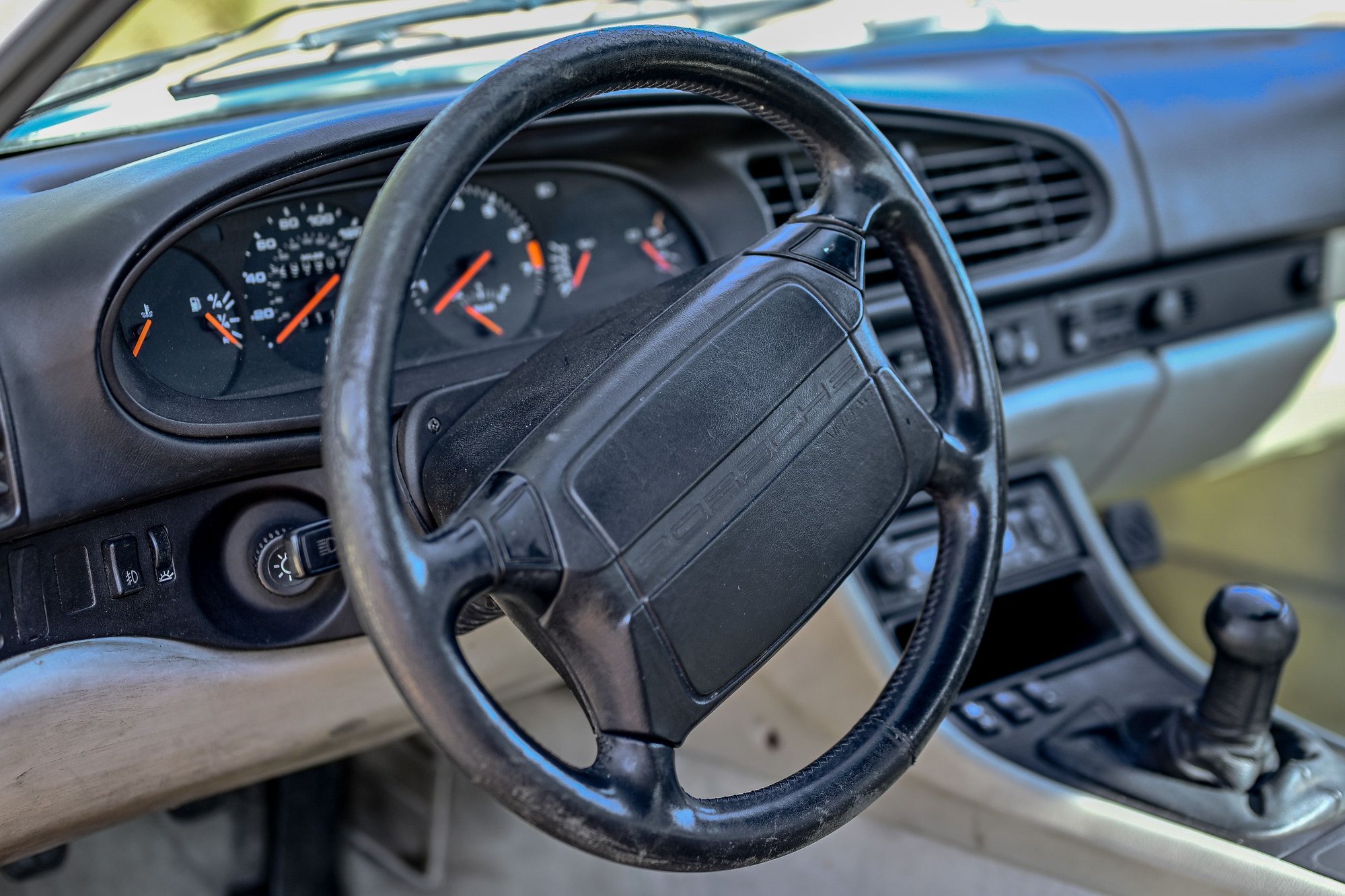 1989 Porsche 944 - 1989 Porsche 944 Turbo - Used - VIN WP0AA2952KN150578 - 290,000 Miles - 4 cyl - 2WD - Manual - Coupe - White - Apache Junction, AZ 85119, United States