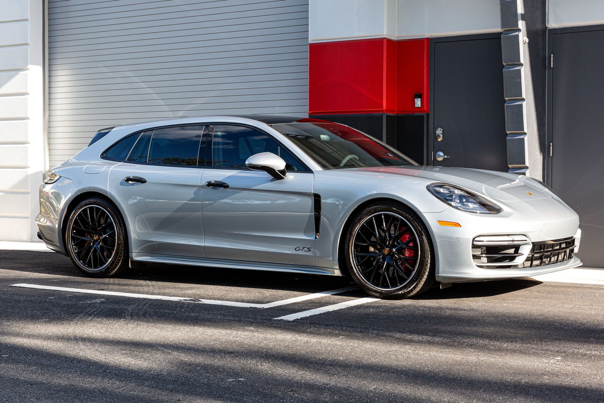 2022 Porsche Panamera - 2022 Porsche Panamera GTS Sport Turismo - Used - VIN WP0CG2A70NL17XXXX - 17,750 Miles - 8 cyl - AWD - Automatic - Wagon - Silver - West Palm Beach, FL 33407, United States