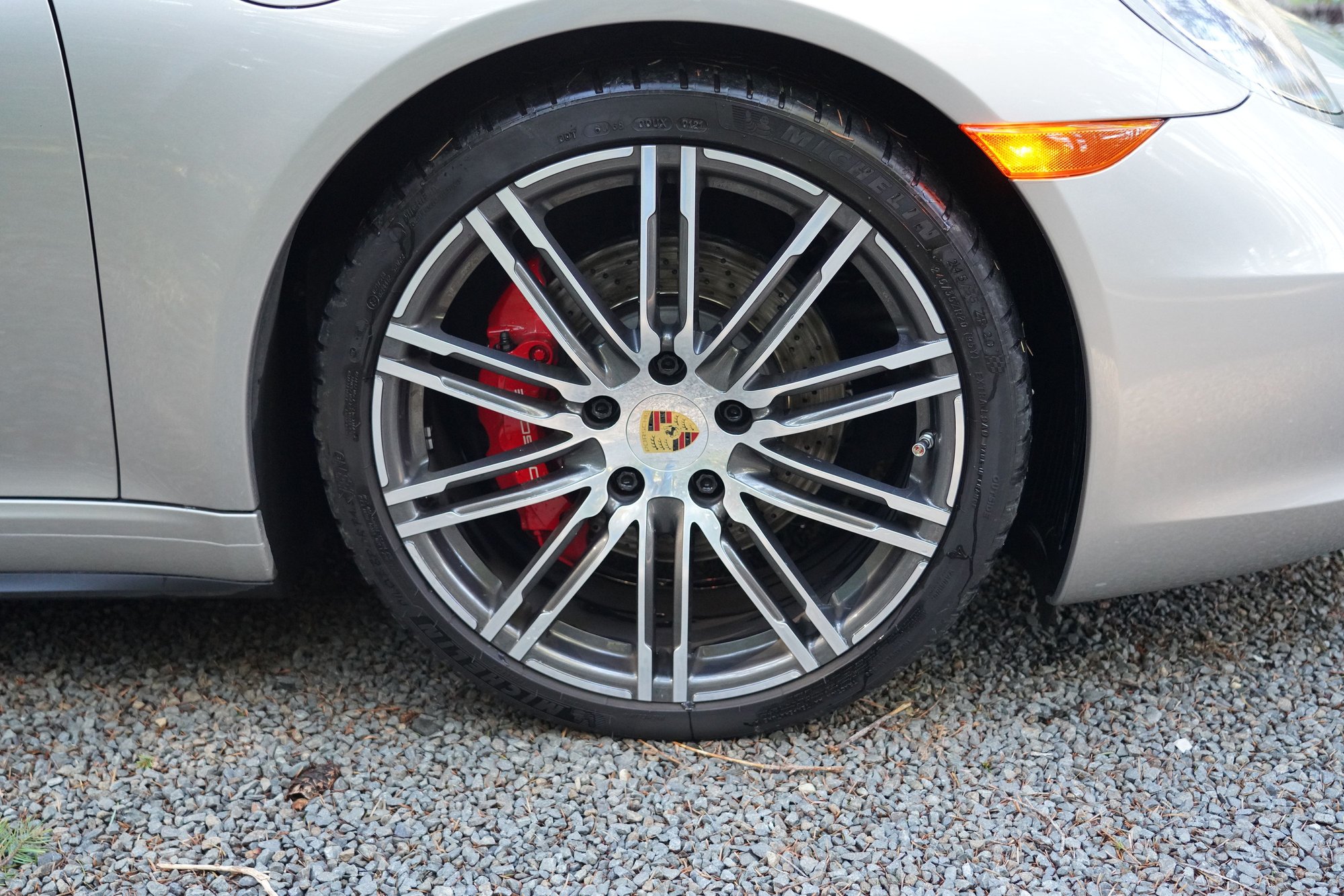 2013 Porsche 911 - 2013 911 Carrera 4 S - Used - VIN WP0AB2A9XDS121099 - 38,100 Miles - 6 cyl - AWD - Automatic - Coupe - Silver - Long Beach, WA 98631, United States