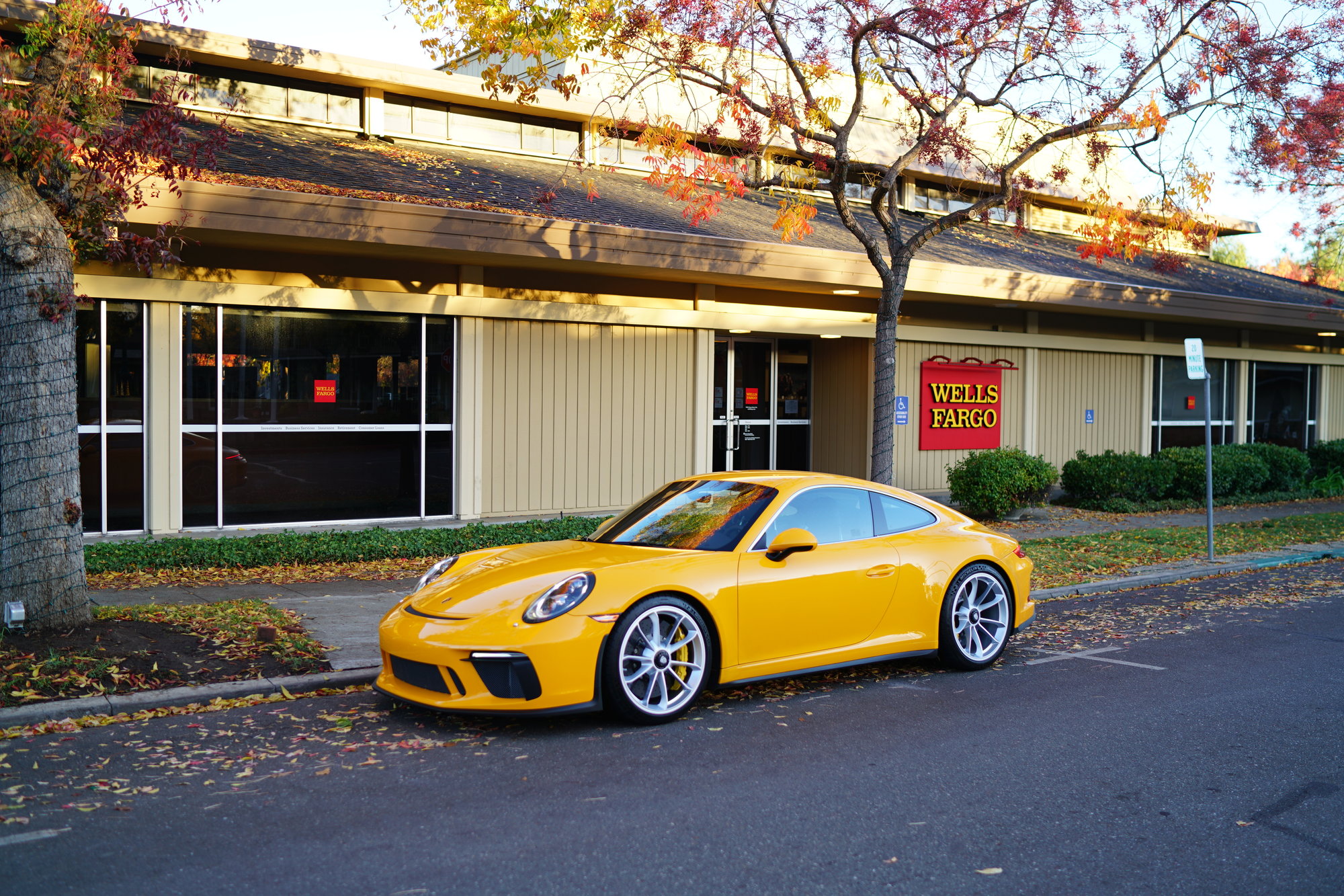 2018 Porsche GT3 - PTS GT3 Touring For Sale * Bay Area * Signal Yellow - Used - VIN WP0AC2A92JS176252 - 890 Miles - 2WD - Manual - Coupe - Yellow - Los Altos, CA 94024, United States