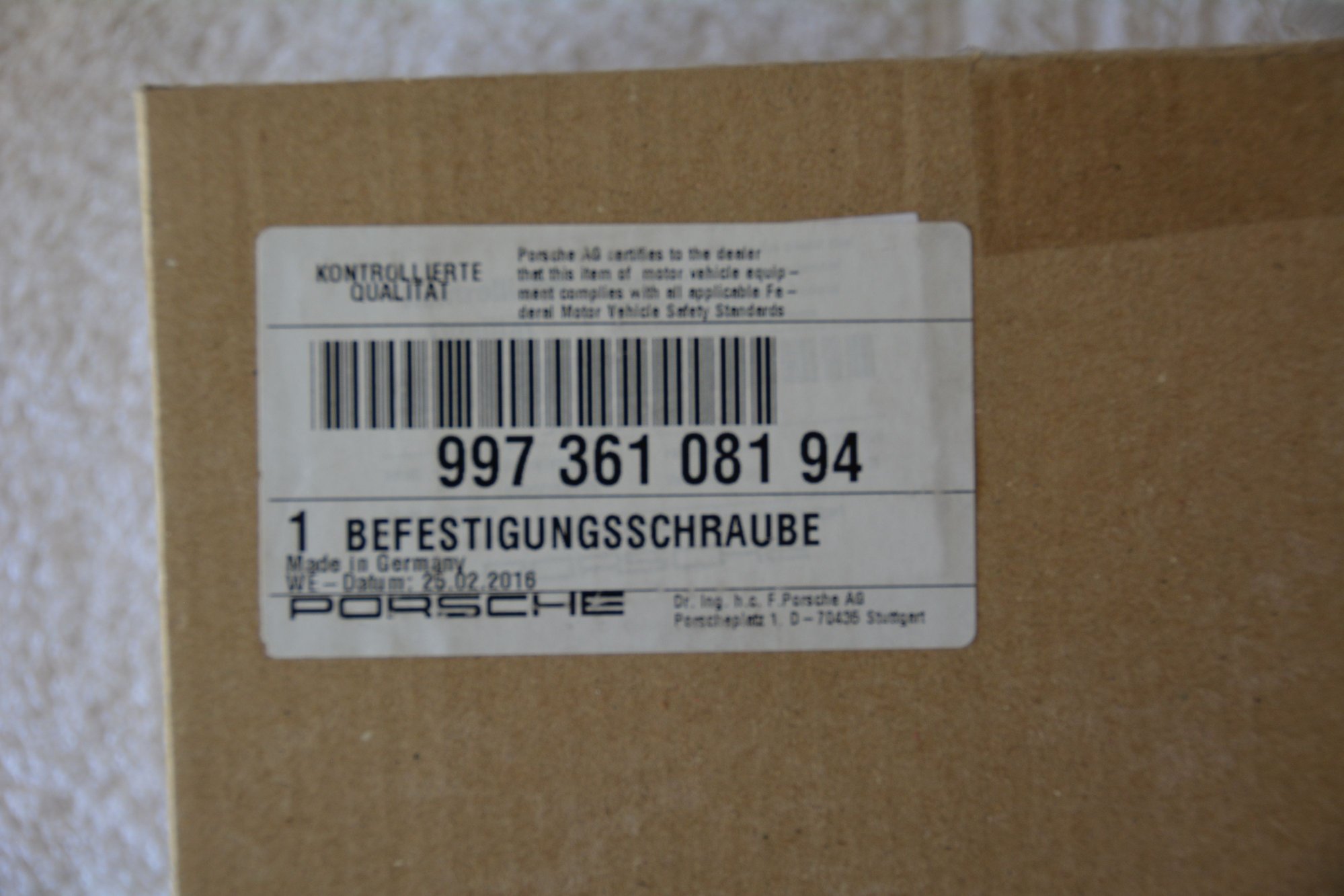 Wheels and Tires/Axles - 997.2 Factory Black Centerlocks with Black Porsche Emblems - Original Packaging incl - Used - 2010 to 2012 Porsche 911 - Hermosa Beach, CA 90254, United States