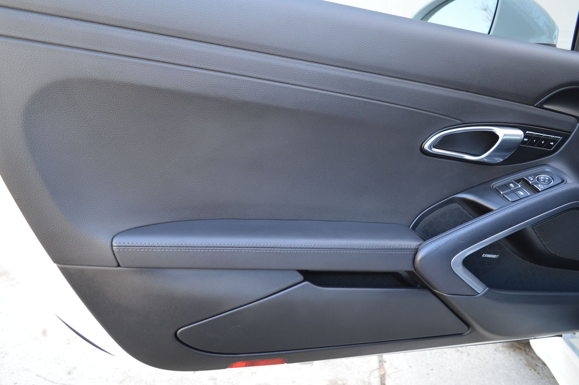 2019 Porsche 718 Cayman - FS: 2019 718 Cayman GTS - Used - VIN WP0AB2A88KS278182 - 14,700 Miles - 4 cyl - 2WD - Automatic - Coupe - White - Albuquerque, NM 87109, United States