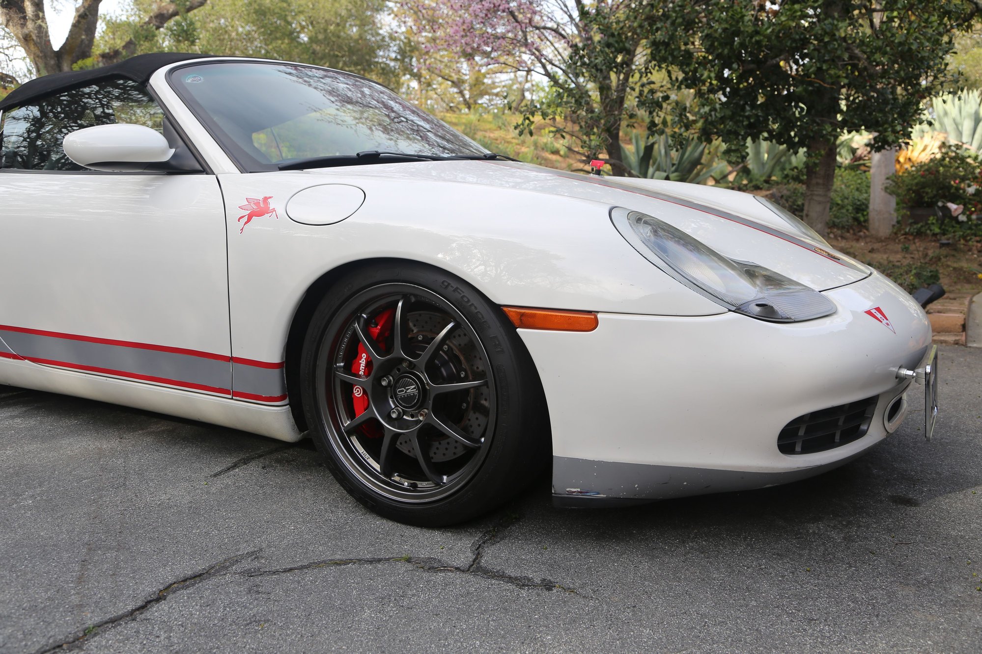 2001 Porsche Boxster - Custom Modified Boxster S 2001, concours winner - Used - VIN WP0CB29871U664821 - 68,000 Miles - 6 cyl - Manual - Convertible - White - Woodside, CA 94062, United States