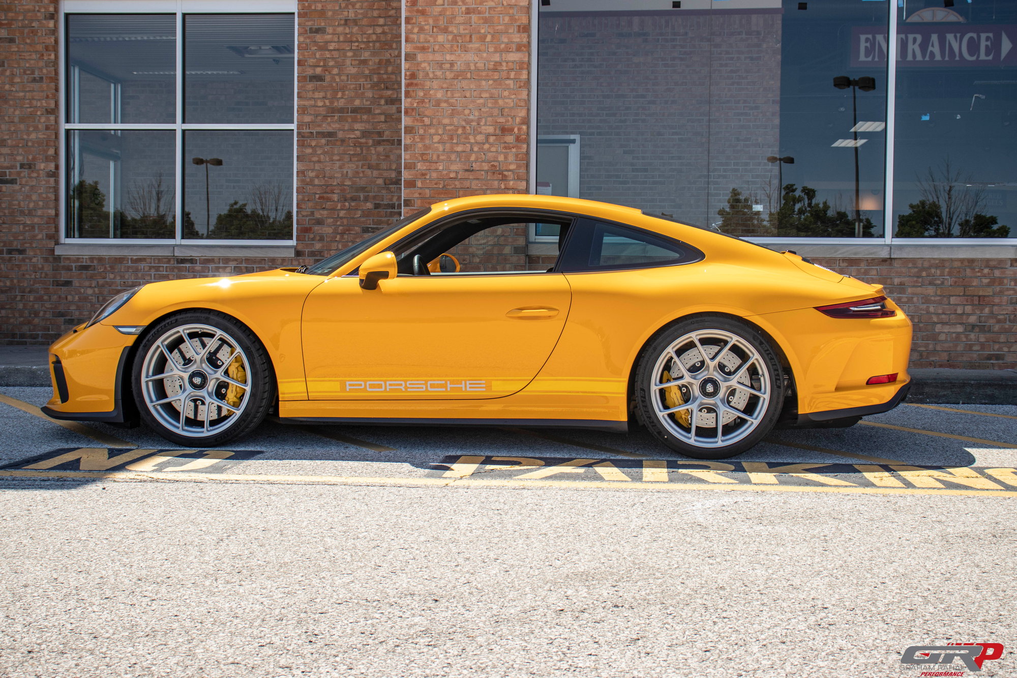 2018 Porsche 911 - 2018 GT3 Touring - PTS Signal Yellow - Used - VIN WP0AC2A92JS176879 - 2,213 Miles - 6 cyl - 2WD - Manual - Coupe - Yellow - Brownsburg, IN 46112, United States