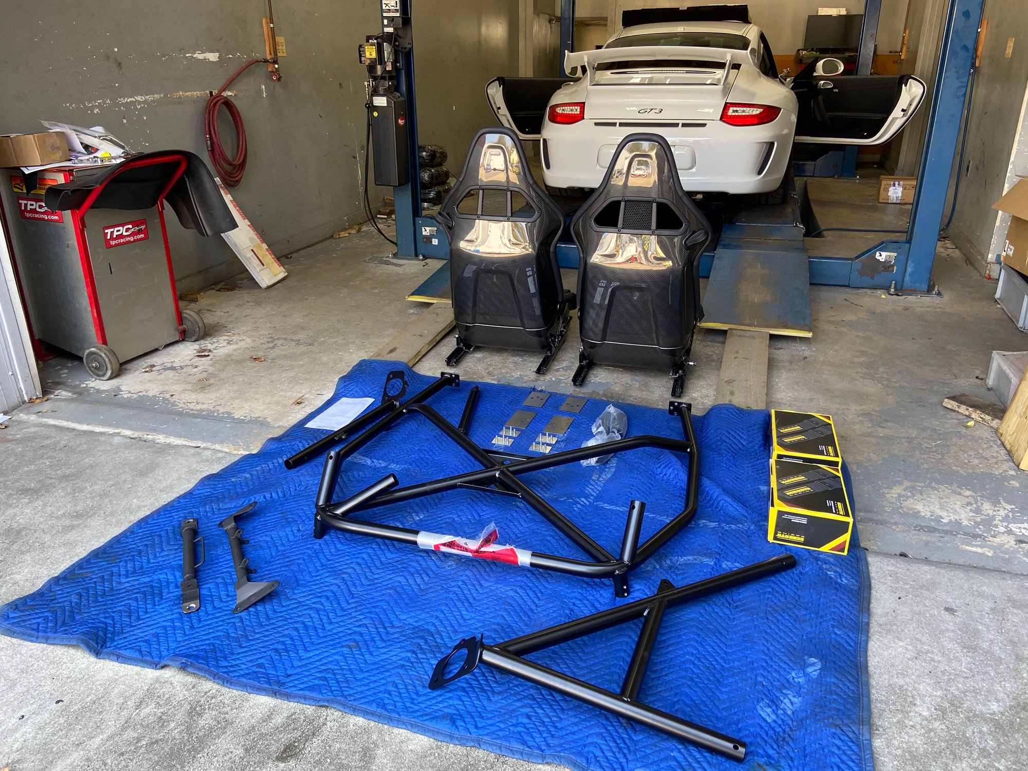 Heigo Roll Bar Install Rennlist Porsche Discussion Forums