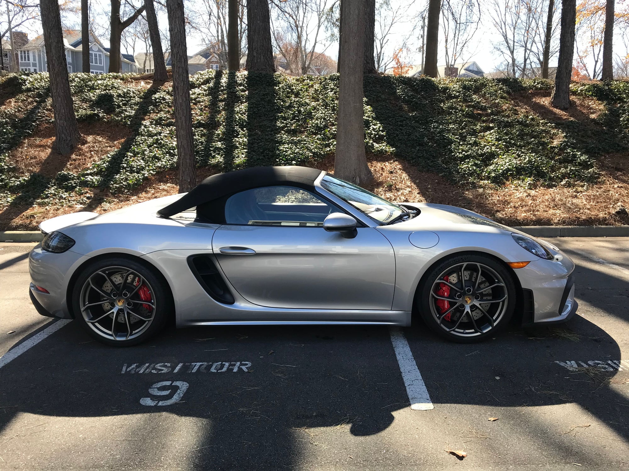 2021 Porsche 718 Spyder -  - Used - VIN WP0CC2A84MS240392 - 1,745 Miles - 6 cyl - 2WD - Manual - Convertible - Silver - Raleigh, NC 27605, United States