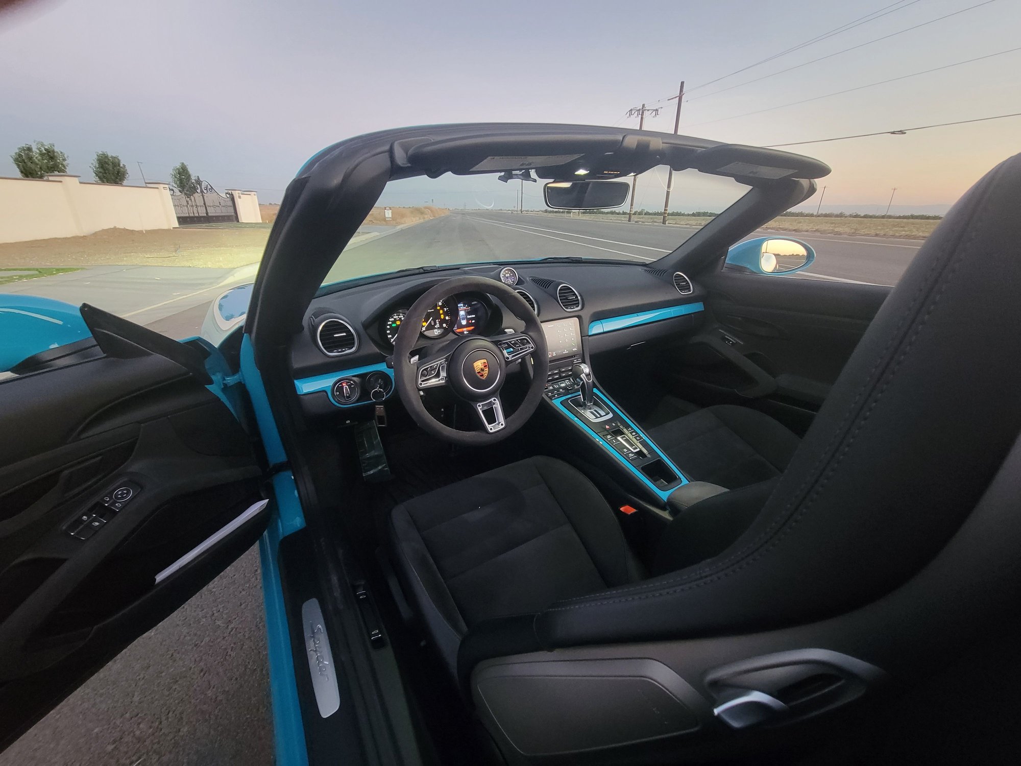 2021 Porsche 718 Spyder - Miami Blue 718 Spyder - Used - VIN WP0CC2A86MS240135 - 5,200 Miles - 6 cyl - 2WD - Automatic - Convertible - Blue - Bakersfield, CA 93314, United States