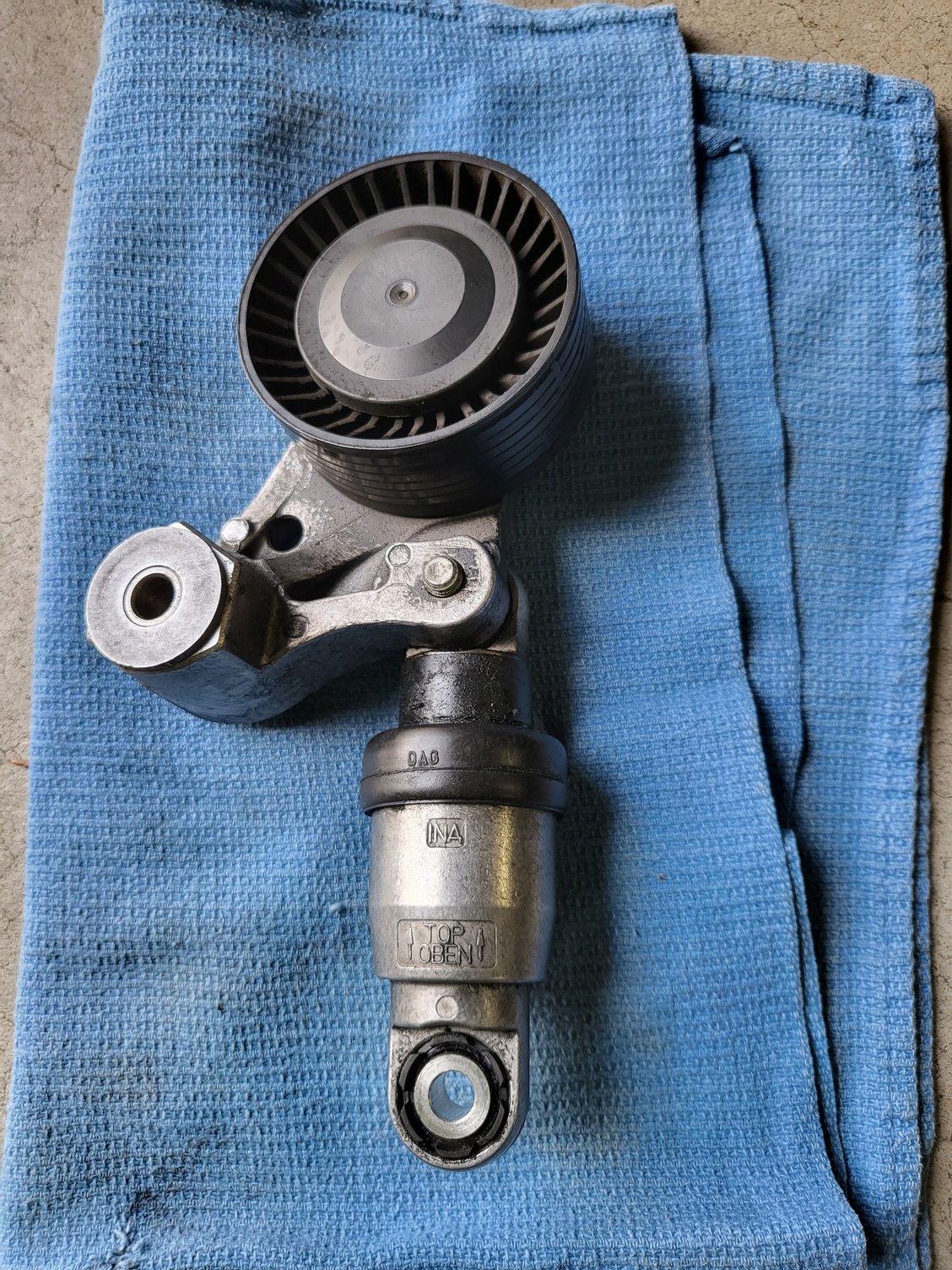 987.2 Drive belt tensioner Rennlist Porsche Discussion Forums