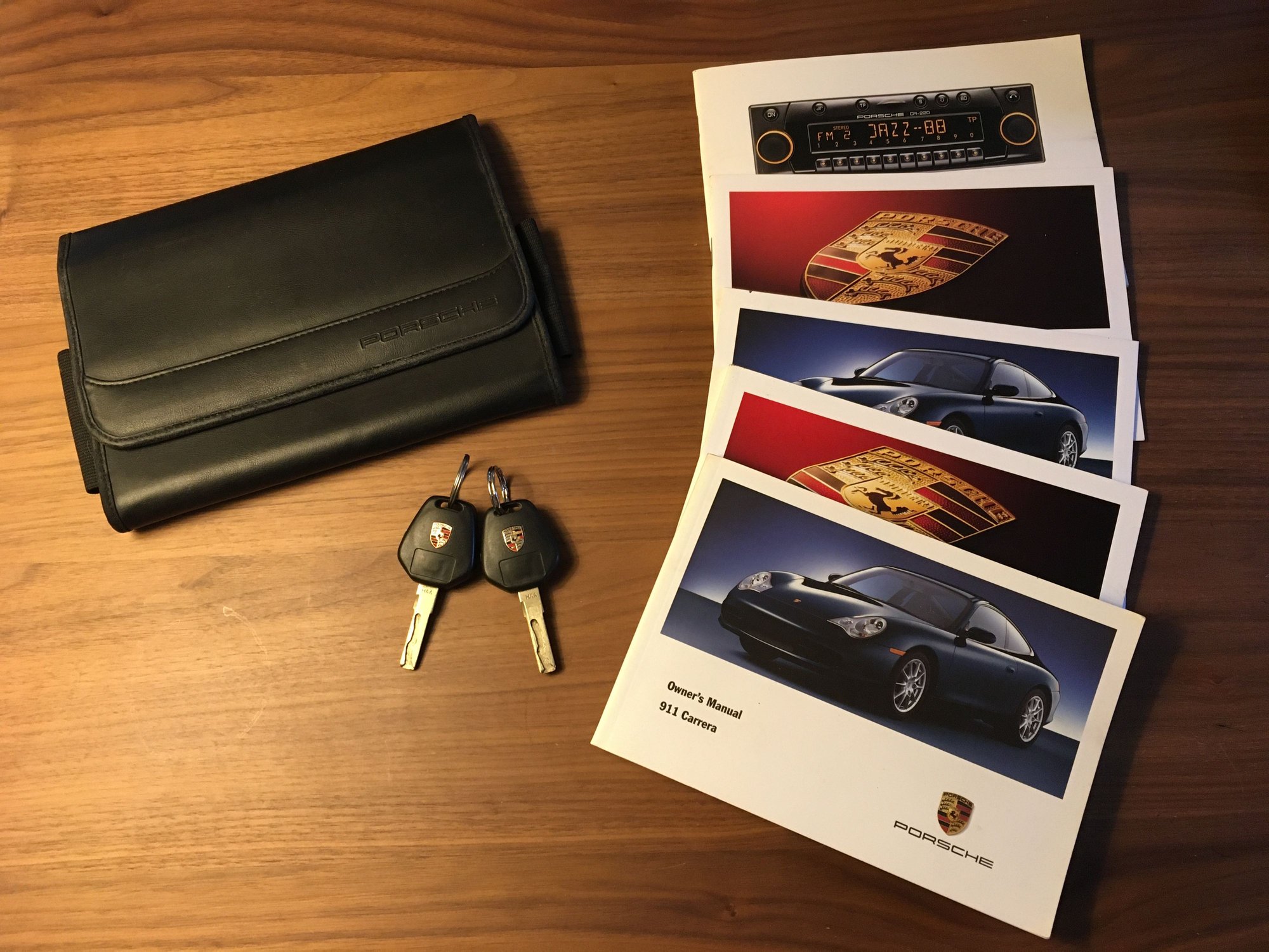 2002 Porsche 911 - 2002 Porsche 911 Carrera Cabriolet    41,025 miles - Used - VIN WP0CA29902S651272 - 41,025 Miles - 6 cyl - 2WD - Manual - Convertible - Gray - Racine, WI 53402, United States