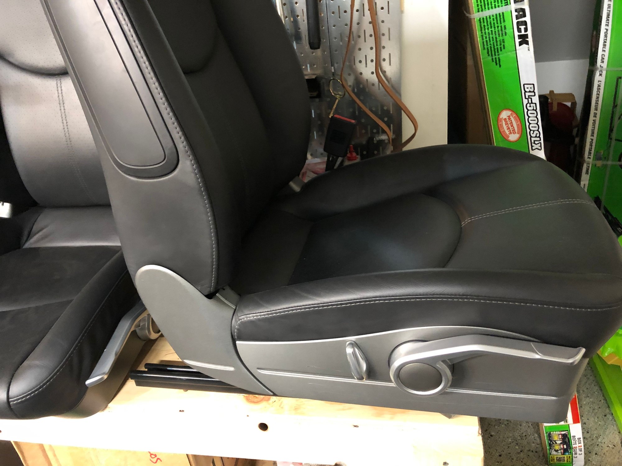 Interior/Upholstery - Black 997/987 manual comfort seats from a project - Used - 2005 to 2012 Porsche 911 - Irvine, CA 92618, United States