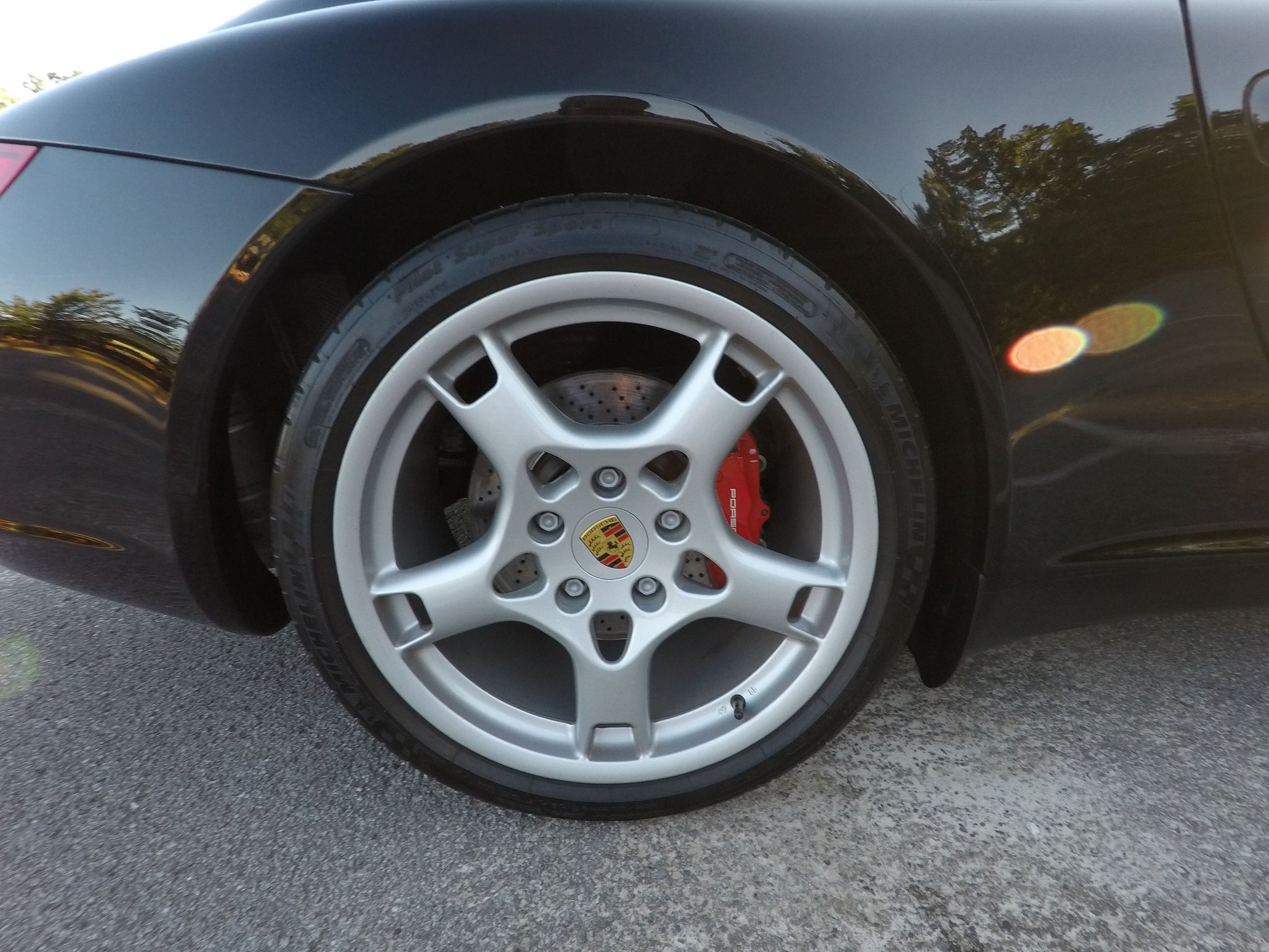 2006 Porsche 911 - 2006 Porsche Carrera S - Exceptional Condition - Used - VIN WPOAB29986S744261 - 6 cyl - 2WD - Manual - Coupe - Black - Signal Mountain, TN 37377, United States