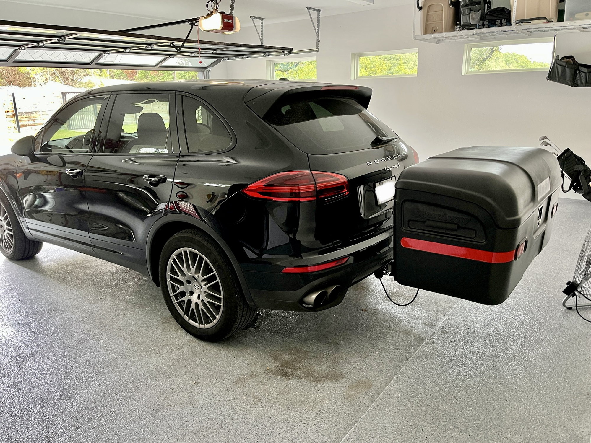 Extra cargo storage for no roof rack Cayenne Rennlist Porsche