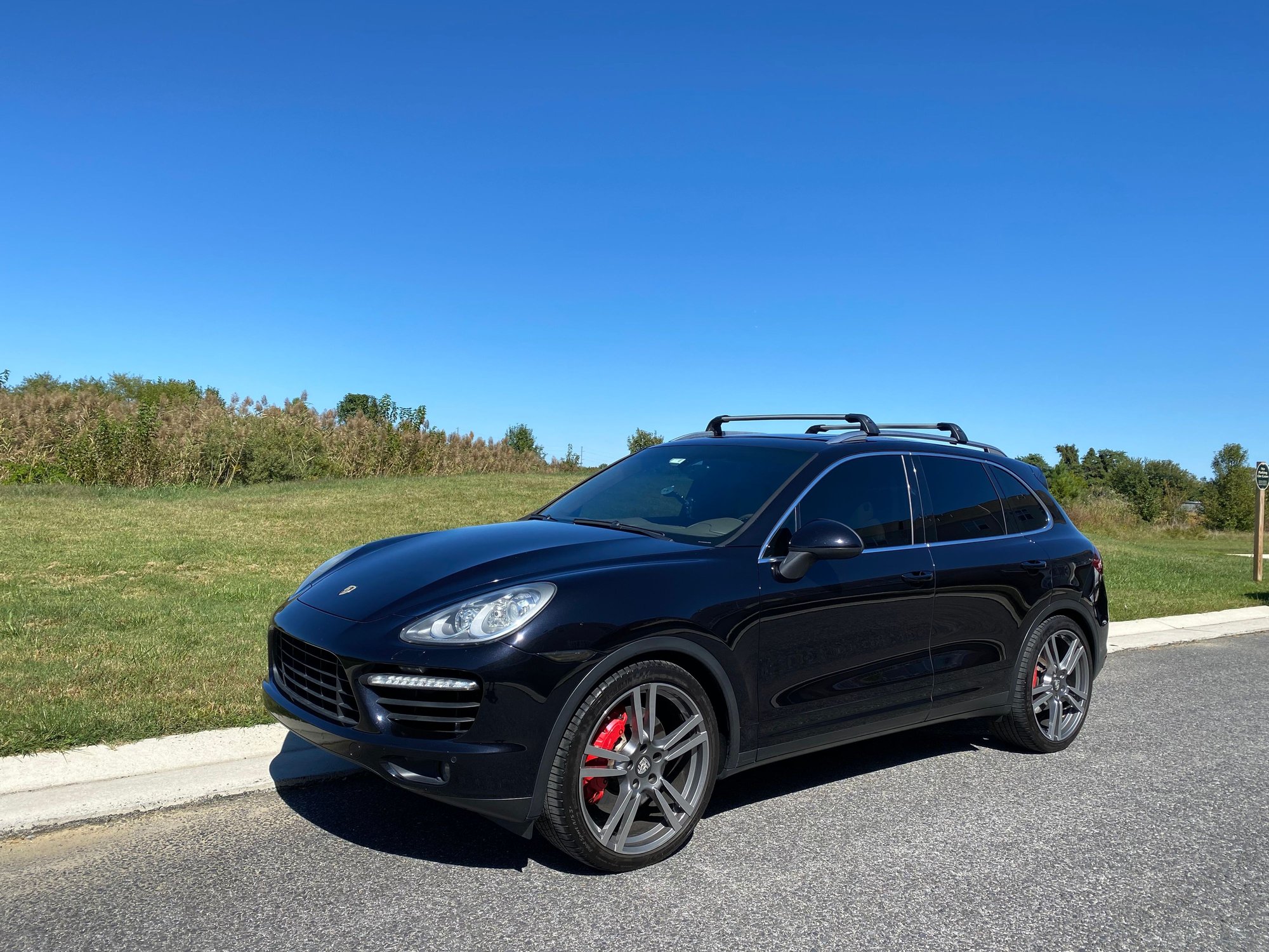 2011 Porsche Cayenne - 2011 Porsche Cayenne Turbo - Used - VIN WP1AC2A27BLA87693 - 160,000 Miles - 8 cyl - 4WD - Automatic - SUV - Black - Stevensville, MD 21666, United States