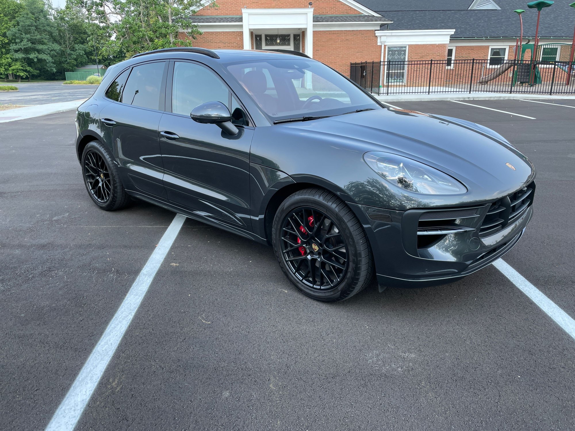 2020 Porsche Macan - 2020 Porsche Macan GTS - Used - VIN WP1AG2A55LLB56476 - 16,600 Miles - 6 cyl - AWD - Automatic - SUV - Gray - New Albany, OH 43054, United States