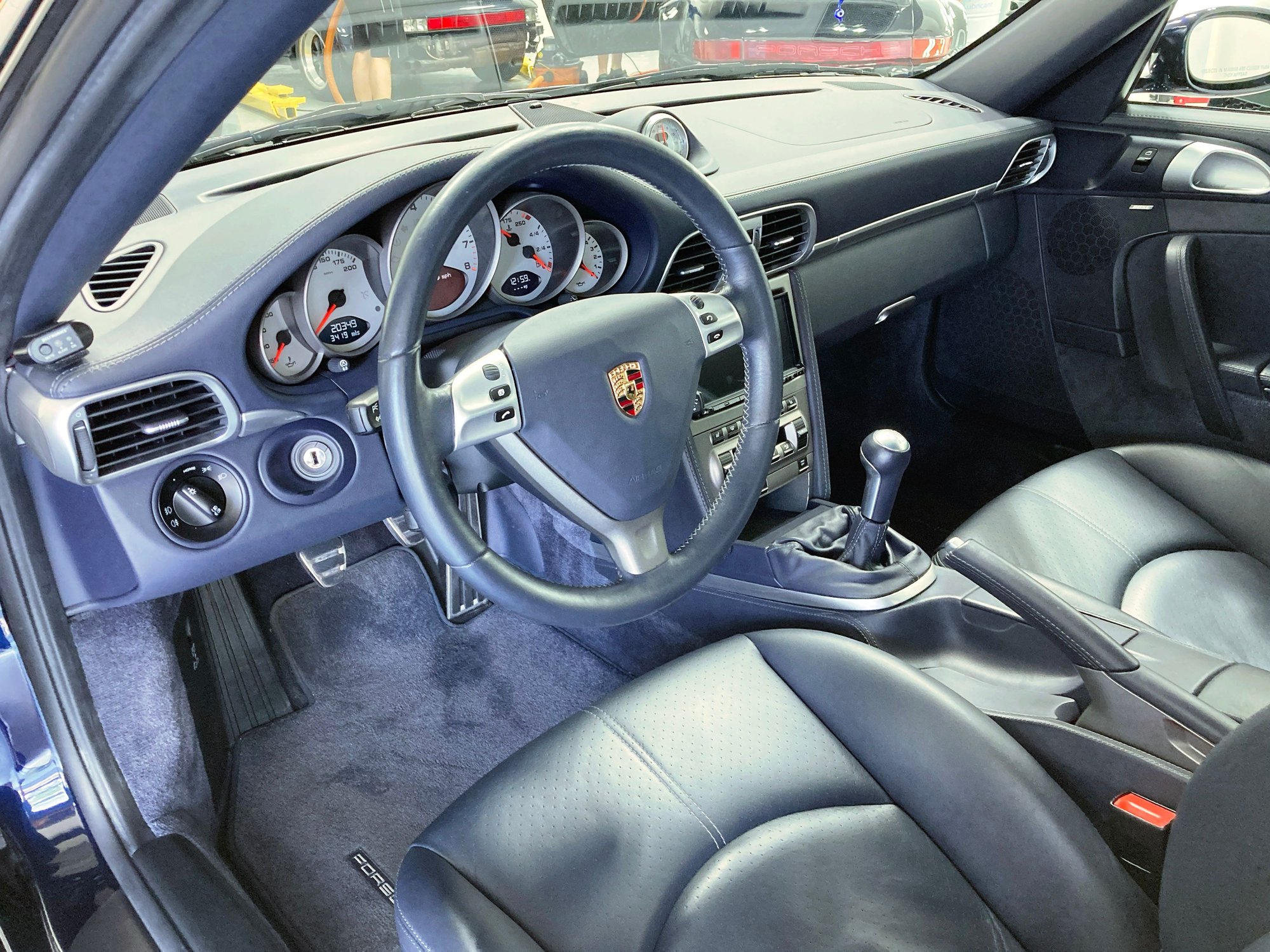 2005 Porsche 911 - 997 Carrera S 3.8 Midnight Blue 20K miles For Sale w/ WARRANTY - Used - VIN 12345678 - 20,000 Miles - 6 cyl - 2WD - Manual - Coupe - Blue - Miami, FL 33141, United States