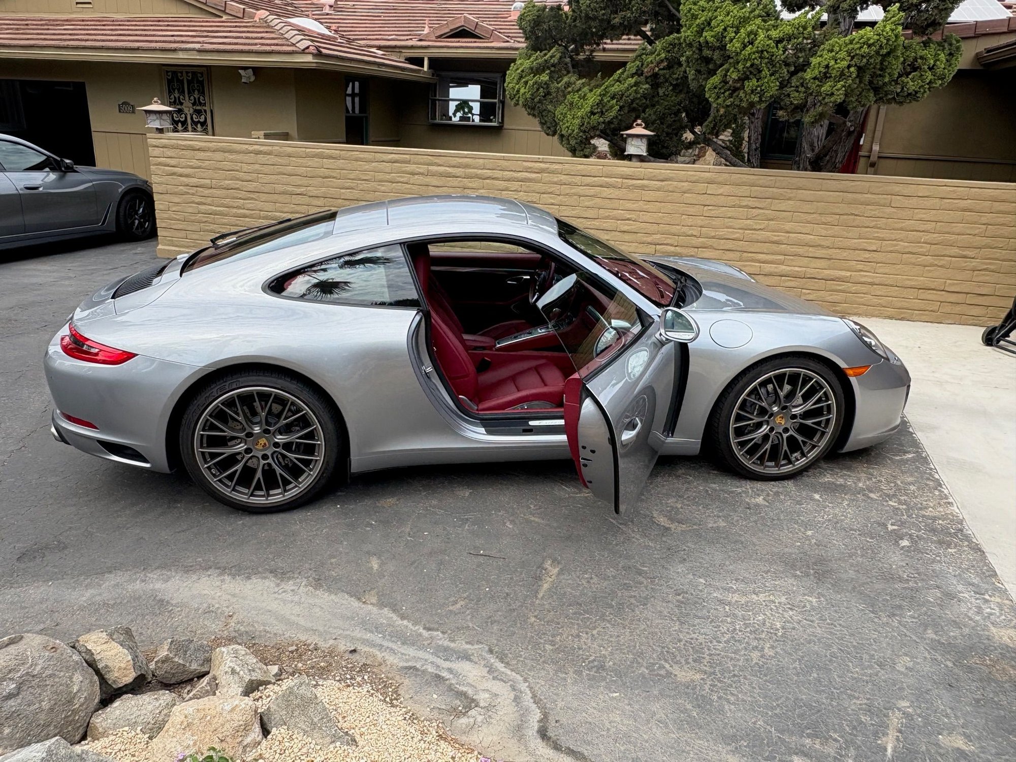 2017 Porsche 911 - 2017 991.2 Carrera Coupe - Silver W/ Red Interior - PDK - 23,XXX Miles - Many Options - Used - VIN Highly Optioned - 6 cyl - 2WD - Automatic - Coupe - Silver - San Diego, CA 92126, United States