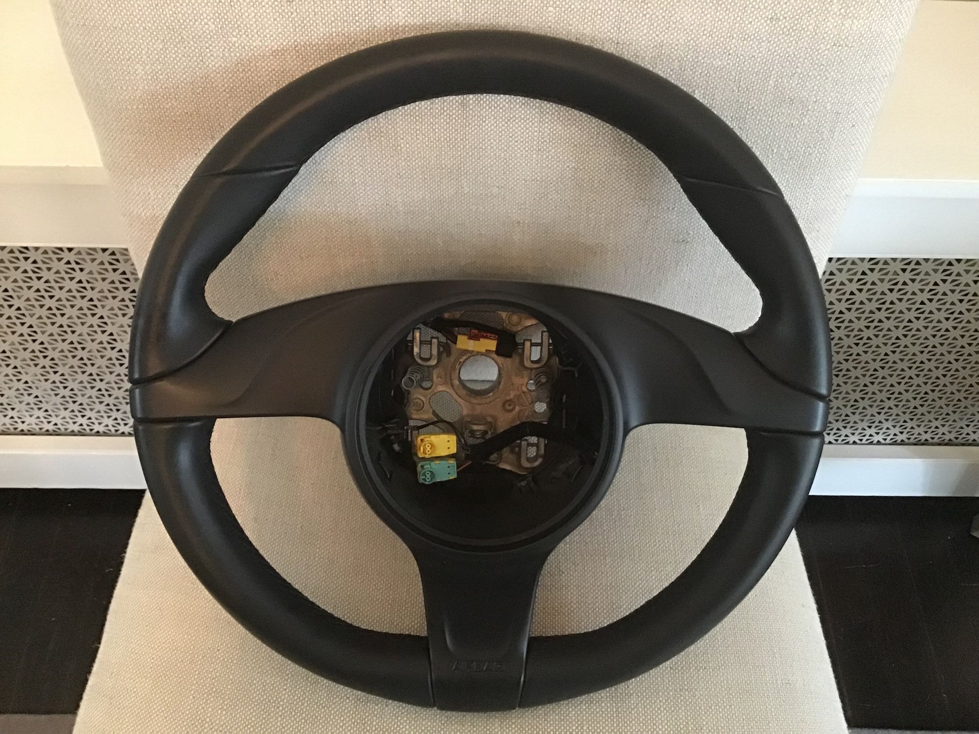 Interior/Upholstery - 981 Steering Wheel - for a mauual car - Used - All Years Porsche Cayman - Westport, CT 06880, United States