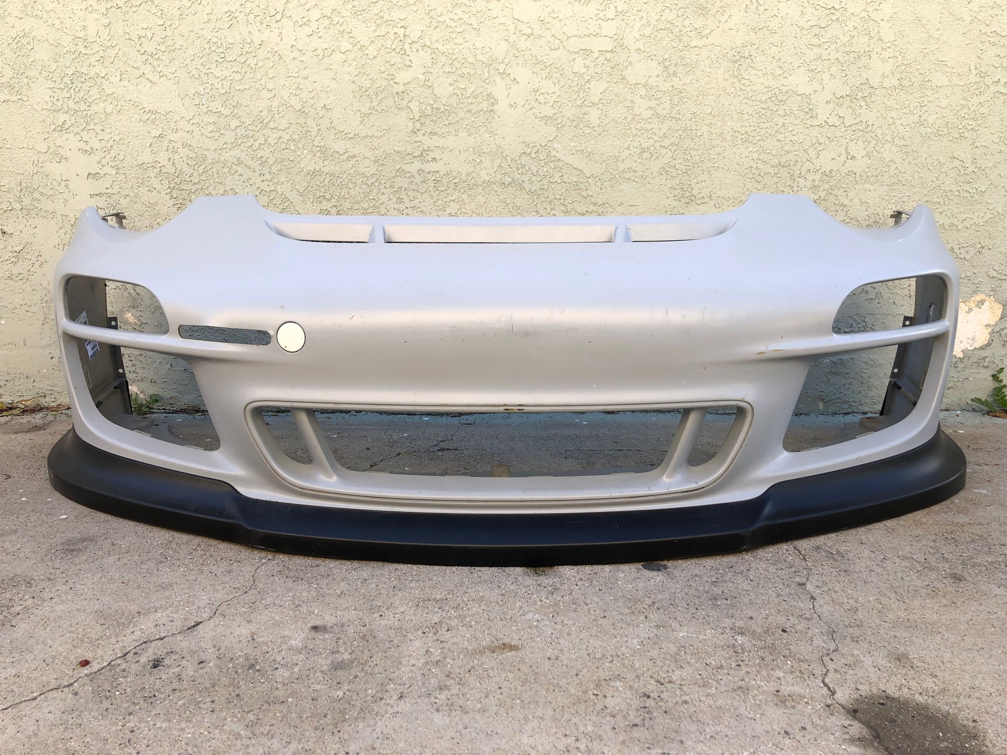 2000 Porsche 911 - 997.2 GT3 Cup Front / Rear bumper & GT3 RS Rear bumper for sale - Sun Valley, CA 91352, United States