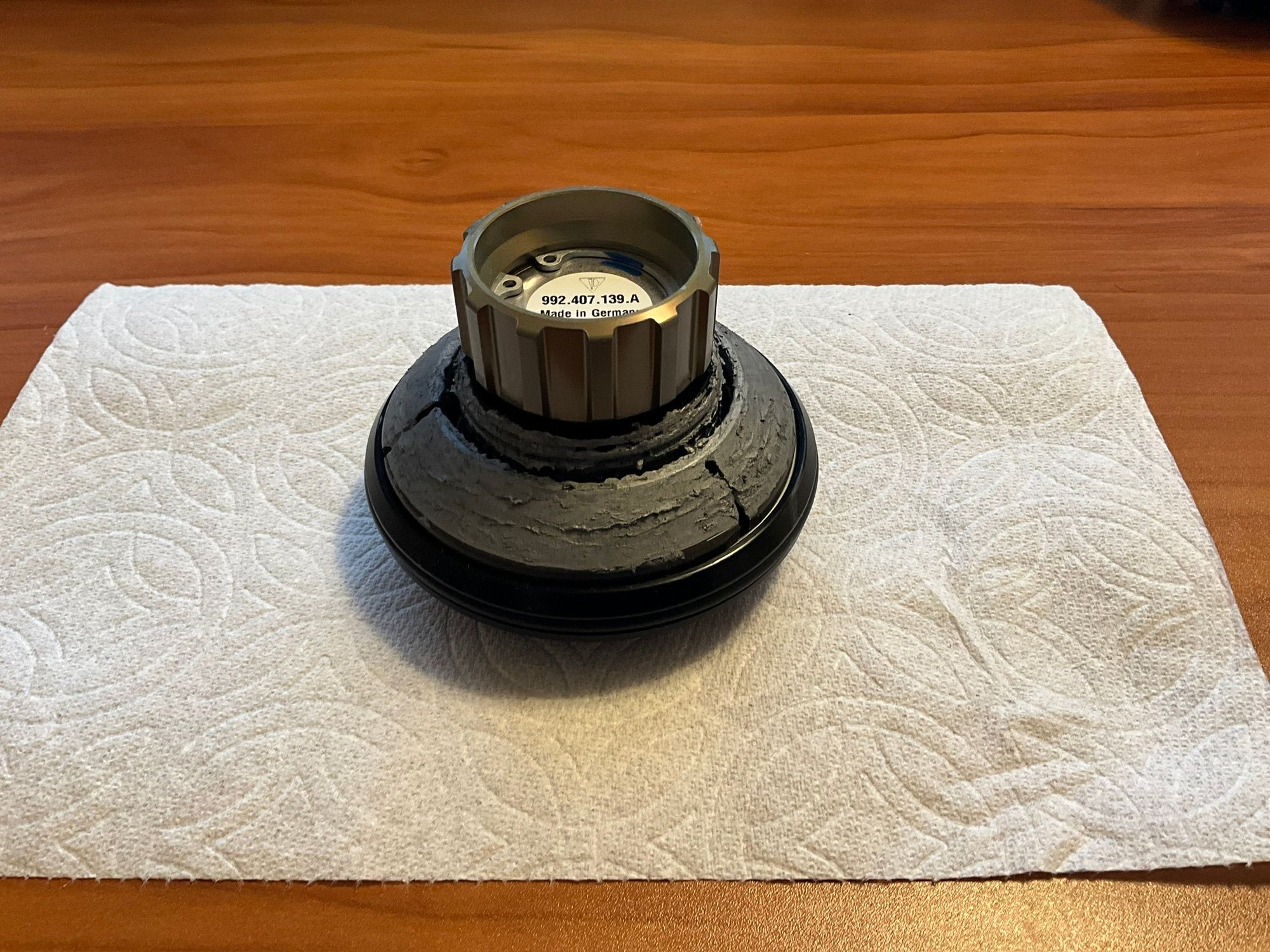 Wheels and Tires/Axles - New PORSCHE 992.1 Turbo GT3 GT4RS center lock wheel Bolt Nut Hub 992601119B - New - All Years  All Models - All Years  All Models - All Years  All Models - Torrance, CA 90504, United States