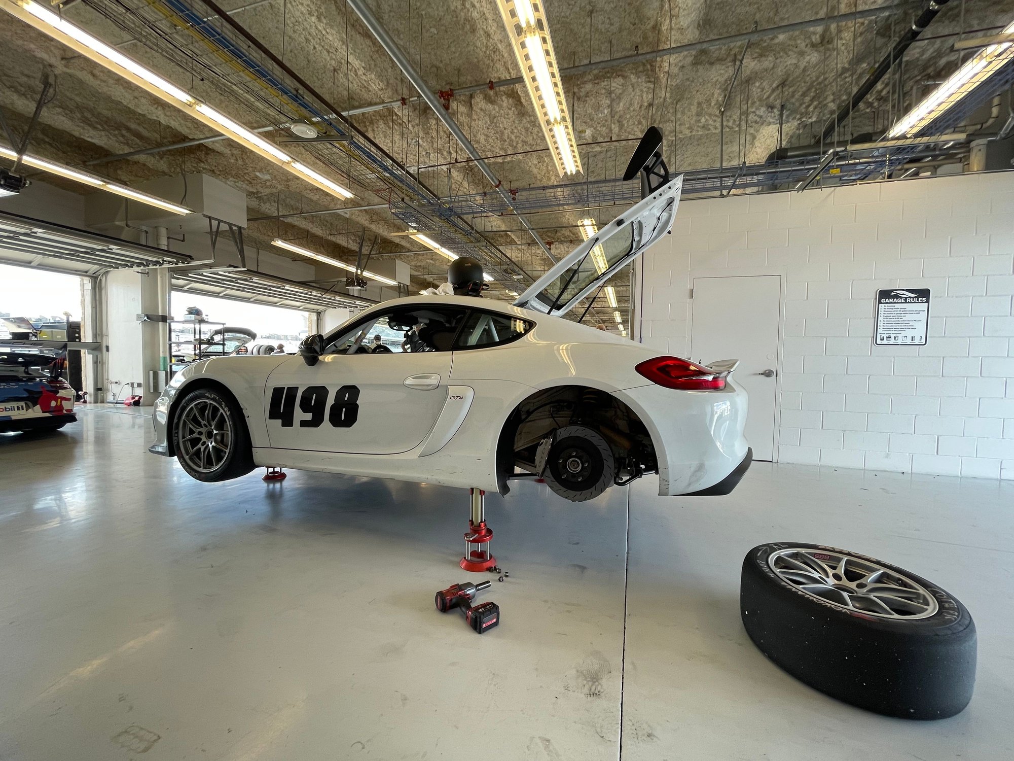 2016 Porsche Cayman GT4 - 2016 Porsche 981 GT4 Clubsport - Used - VIN WP0ZZZ98ZGK199578 - 11,000 Miles - 6 cyl - 2WD - Automatic - Coupe - White - Austin, TX 78738, United States