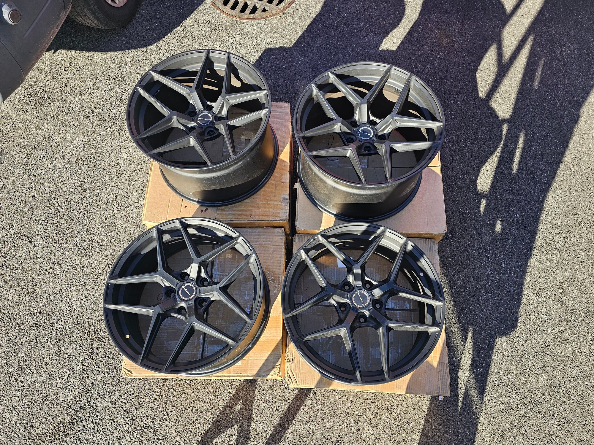 Wheels and Tires/Axles - PORSCHE 911 BLACK WHEELS - Used - 2011 to 2019 Porsche 911 - Staten Island, NY 10307, United States