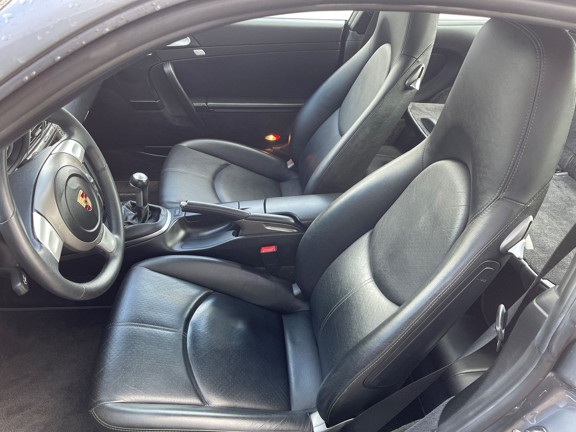 2006 Porsche 911 - *Mint Condition 2006 911 C2S Manual Transmission! 36k miles! Seal Grey Metallic/Black - Used - VIN WP0AB29966S740631 - 36,805 Miles - 6 cyl - 2WD - Manual - Coupe - Gray - Tucson, AZ 85711, United States