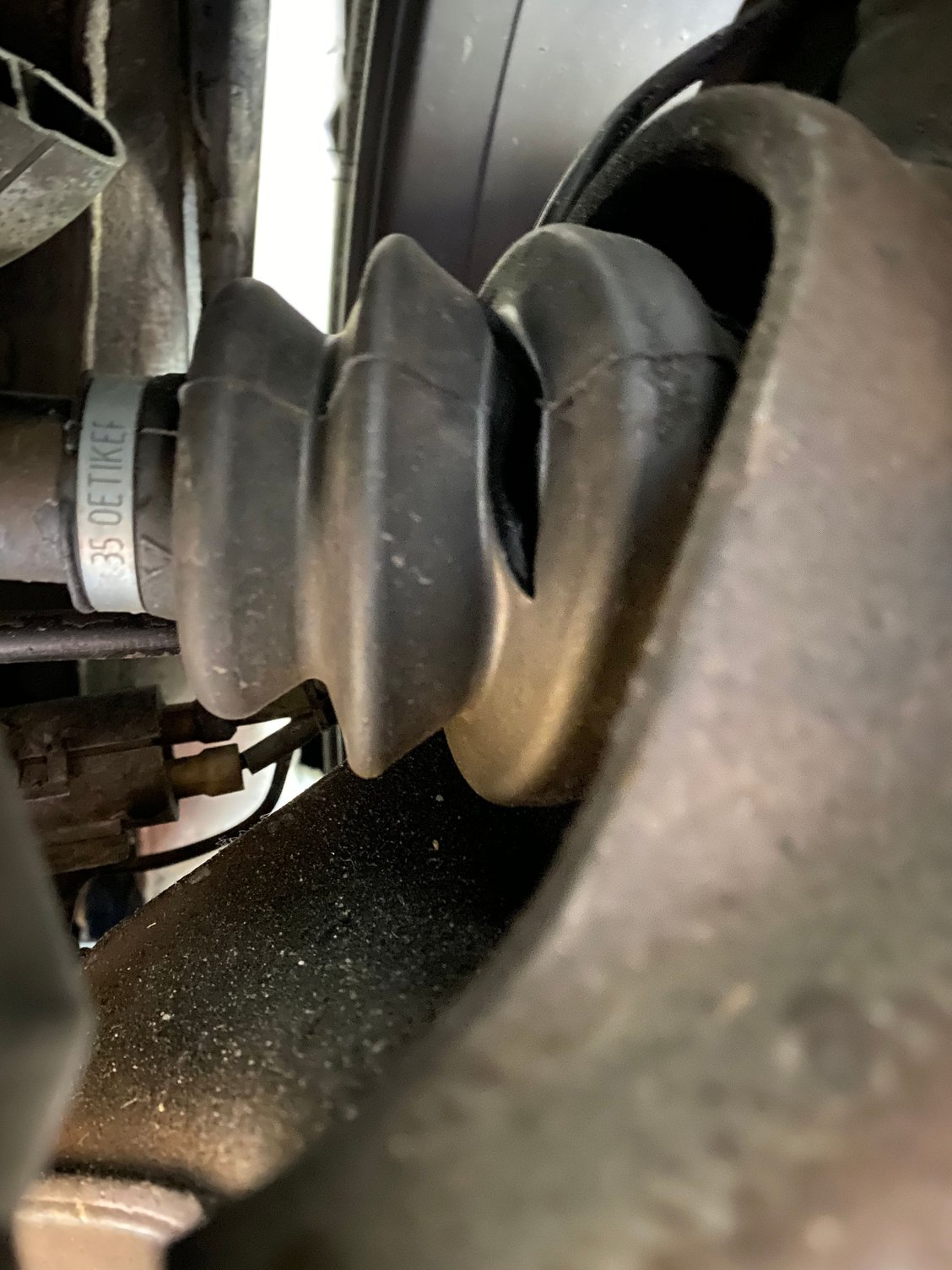 Torn cv boot 3rd time getting quick Rennlist Porsche Discussion Forums