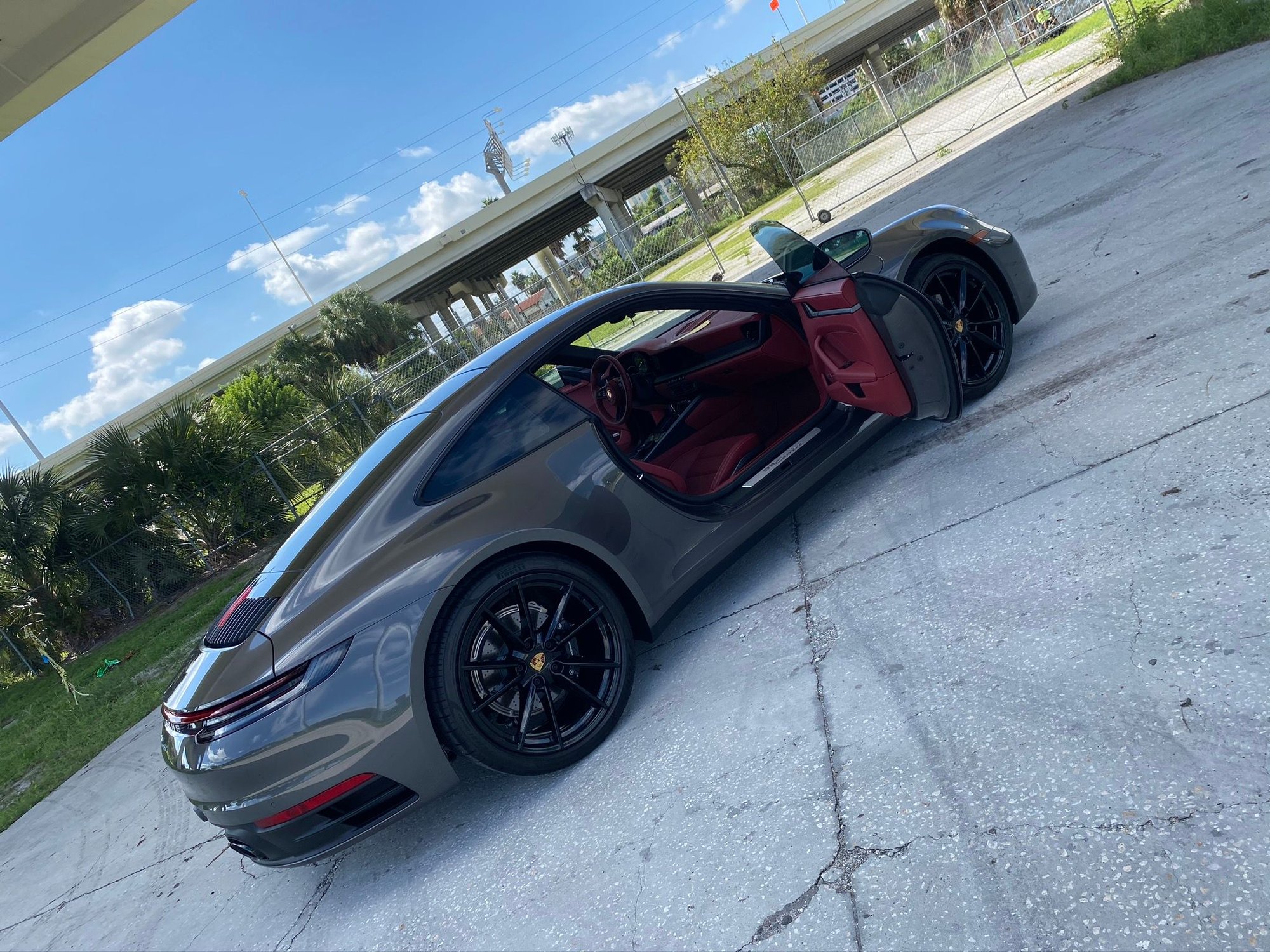 Wheels and Tires/Axles - OEM 911 Gloss Black Wheels/ Pirelli P Zero Tires - Used - All Years Porsche All Models - Tampa, FL 33602, United States