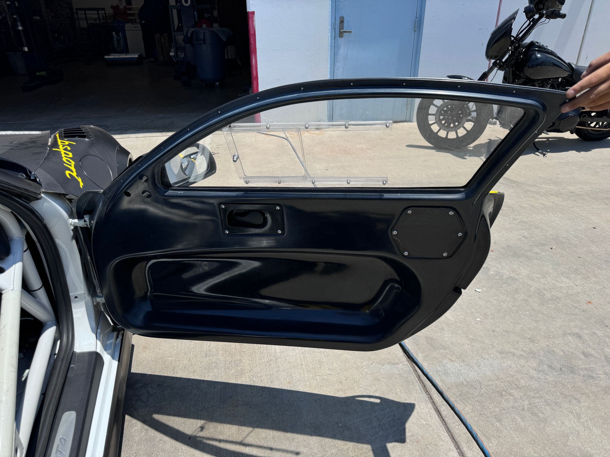 Exterior Body Parts - CARBON COMPOSITE DOORS FOR CAYMAN 981 - Used - 2013 to 2016 Porsche Cayman - Anaheim, CA 92805, United States