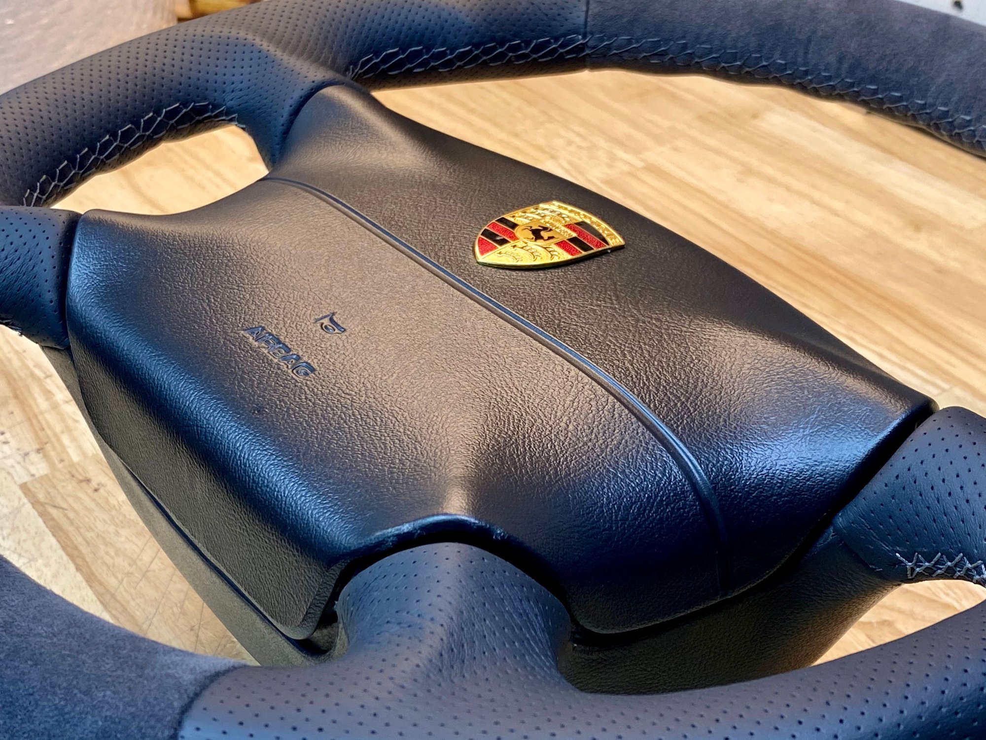 Interior/Upholstery - 993 custom made steering wheel by DTCM - Used - 1994 to 1999 Porsche 911 - Shreveport, LA 71106, United States