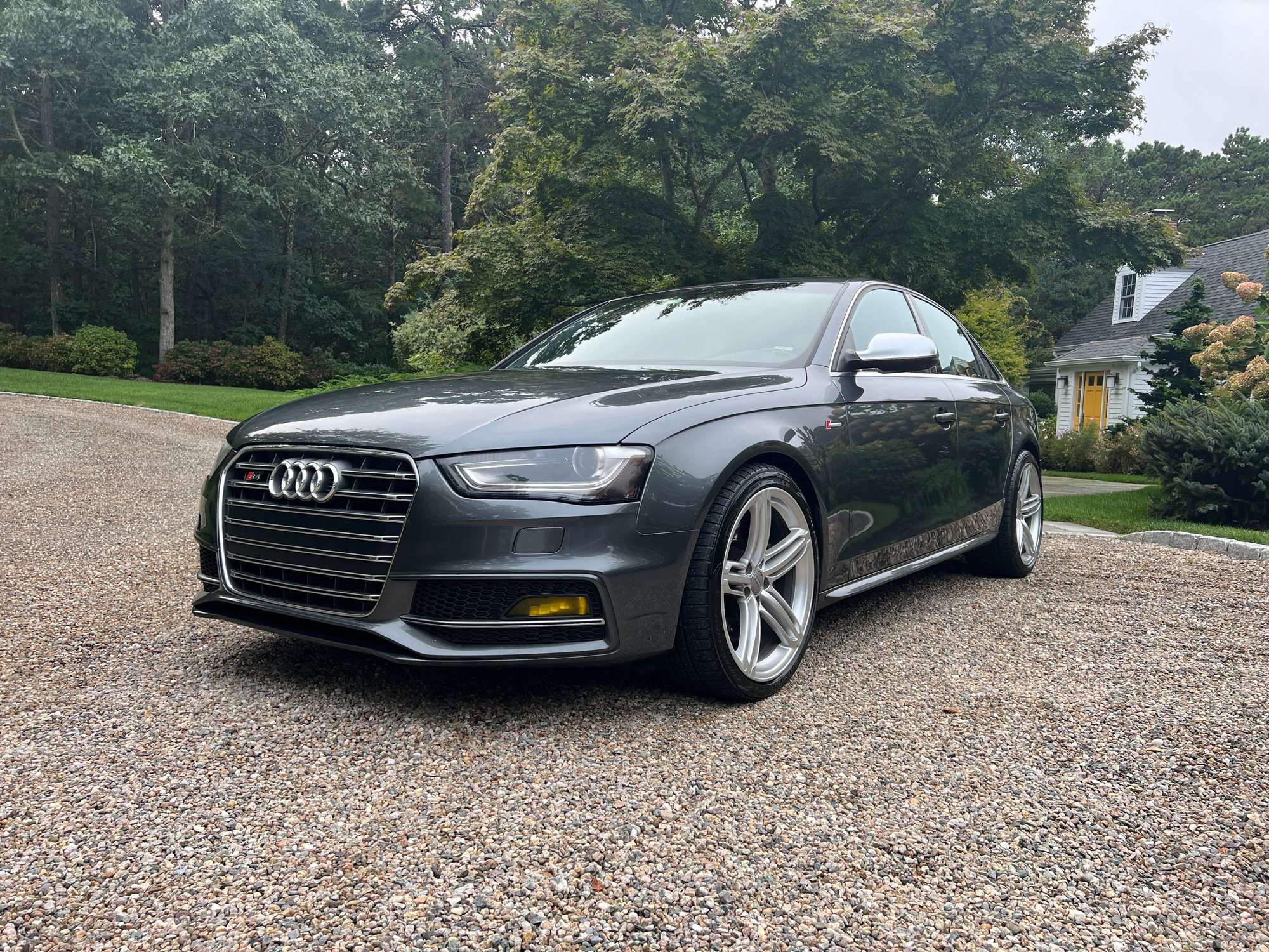 2015 Audi S4 - 2015 Audi S4: 6 Speed Manual, 77,000 miles - Used - VIN WAUDGAFL4FA065809 - 77,000 Miles - 6 cyl - AWD - Manual - Sedan - Gray - Brewster, MA 02631, United States