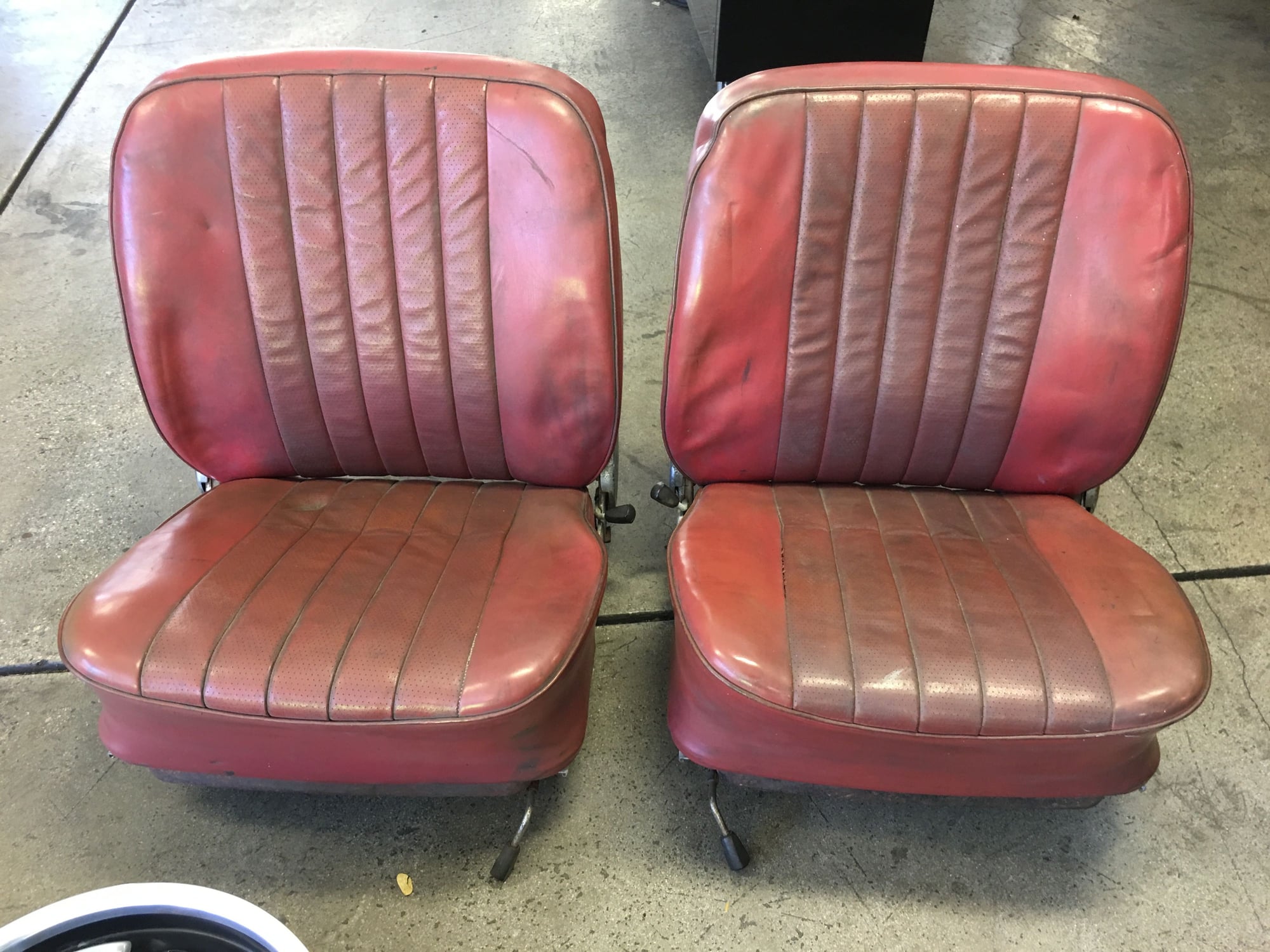 Interior/Upholstery - PORSCHE 901-911-912 ORIGINAL FRONT SEATS EARLY 911, 911-L, 911-S USED - Used - Los Angeles, CA 90026, United States