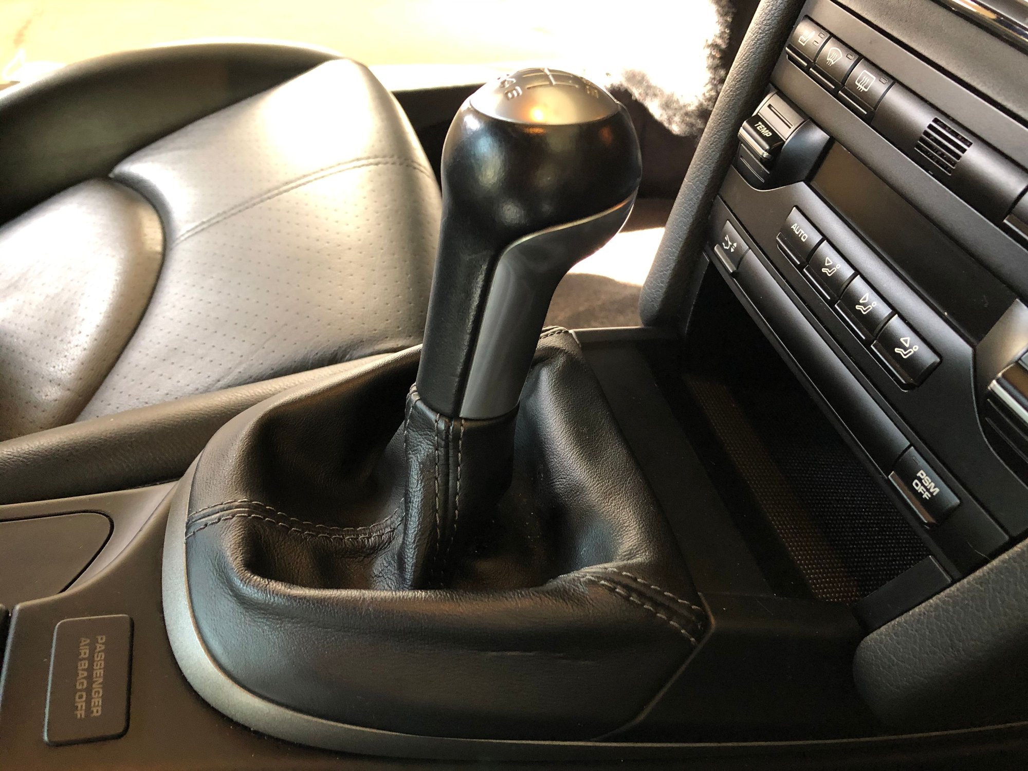 2009 Porsche 911 - 2009 Porsche 911 Carrera coupe, 6 speed manual transmission, 74,400 miles - Used - VIN WP0AA29969S707345 - 74,400 Miles - 6 cyl - 2WD - Manual - Coupe - Silver - Chapel Hill, NC 27517, United States