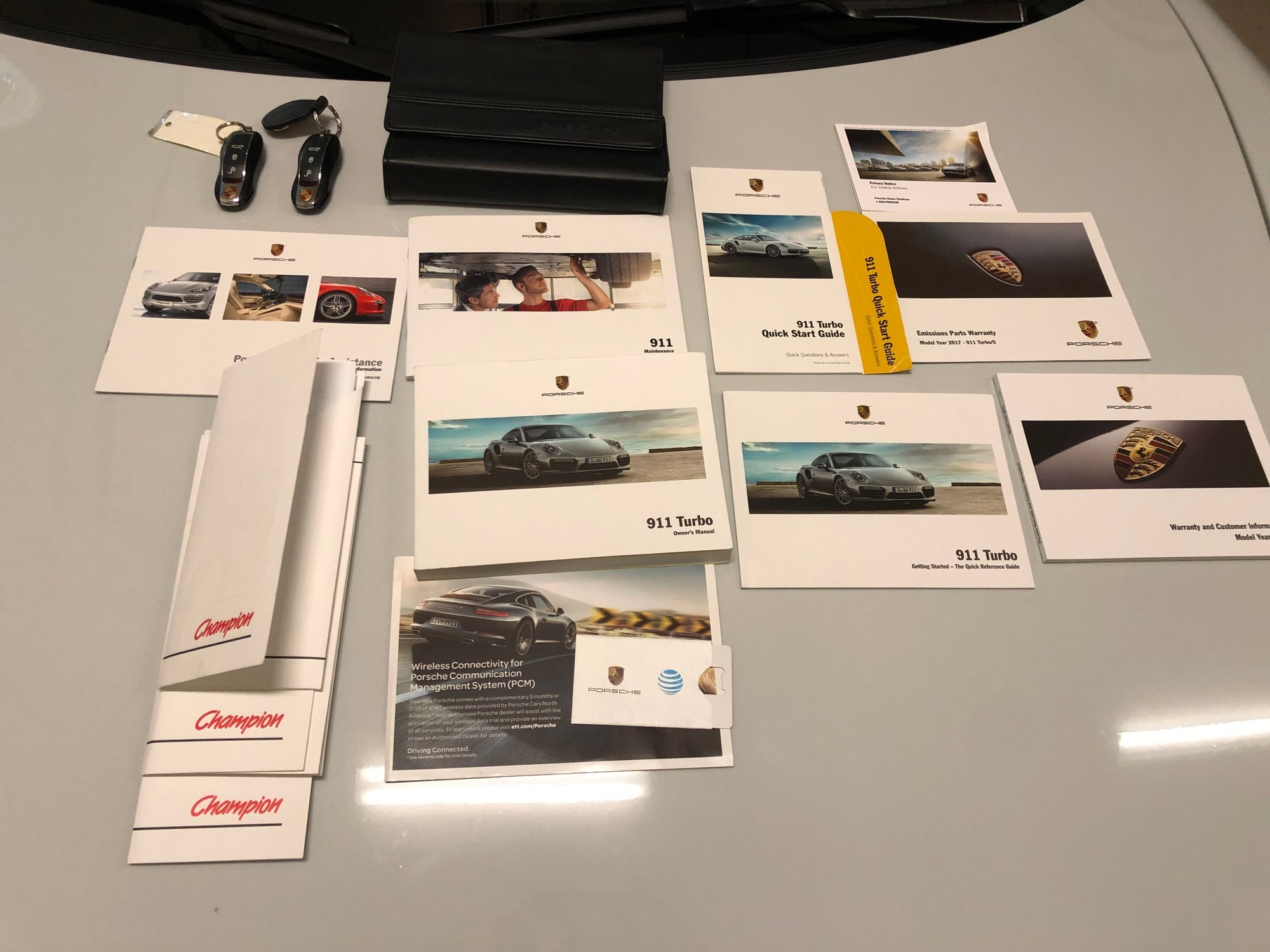 2017 Porsche 911 - 2017 991.2 Turbo Coupe Low miles  Must Sell - Used - VIN WP0AD2A95HS166452 - 16,000 Miles - 6 cyl - AWD - Automatic - Coupe - White - Palm Beach Gardens, FL 33412, United States